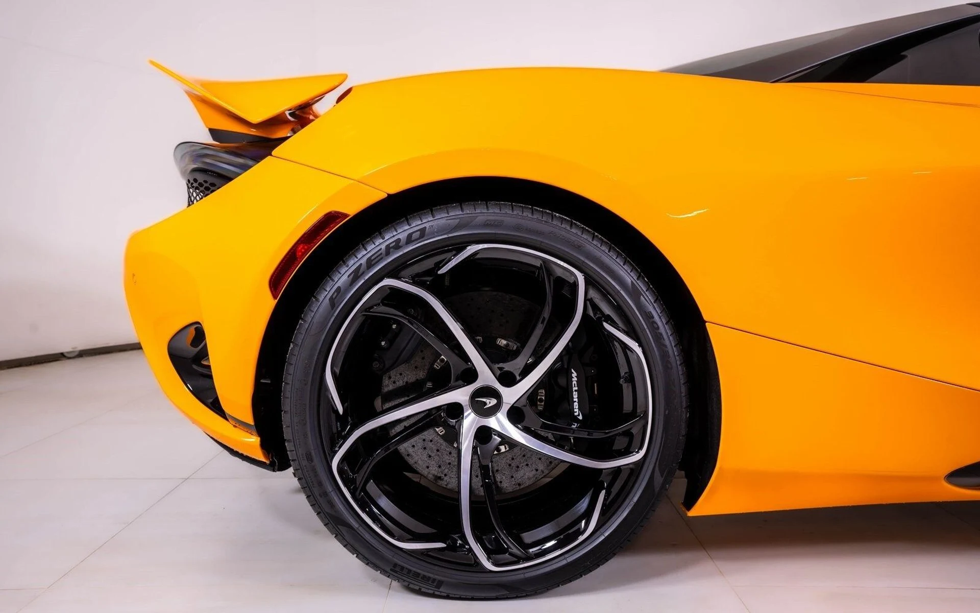 mph019_3957828364_328fa6f7b616ee53a6ac62679e1fc74ex_d2821611bc