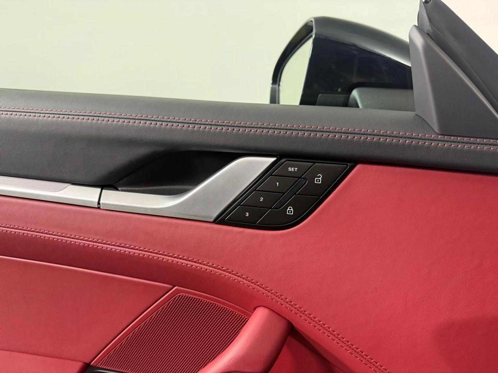 mph019_395958186_e_C_Bn_Cgx_Fph9y49q_J_Ao_SQT_Xa_Ab_AY_6753235516