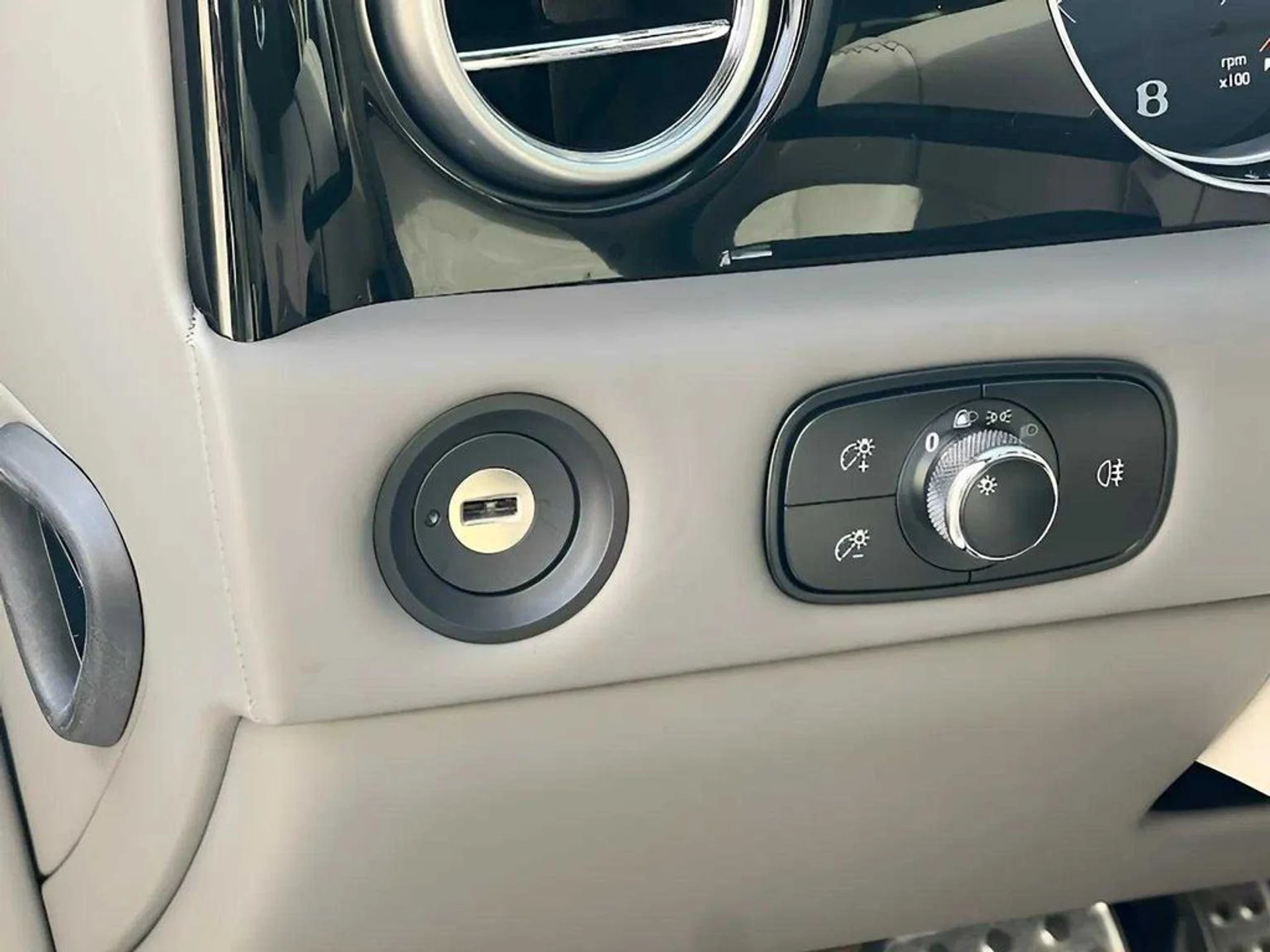 mph019_3960477024_66160fd59fd947d1a2e04d4564079daex_b455c423b5