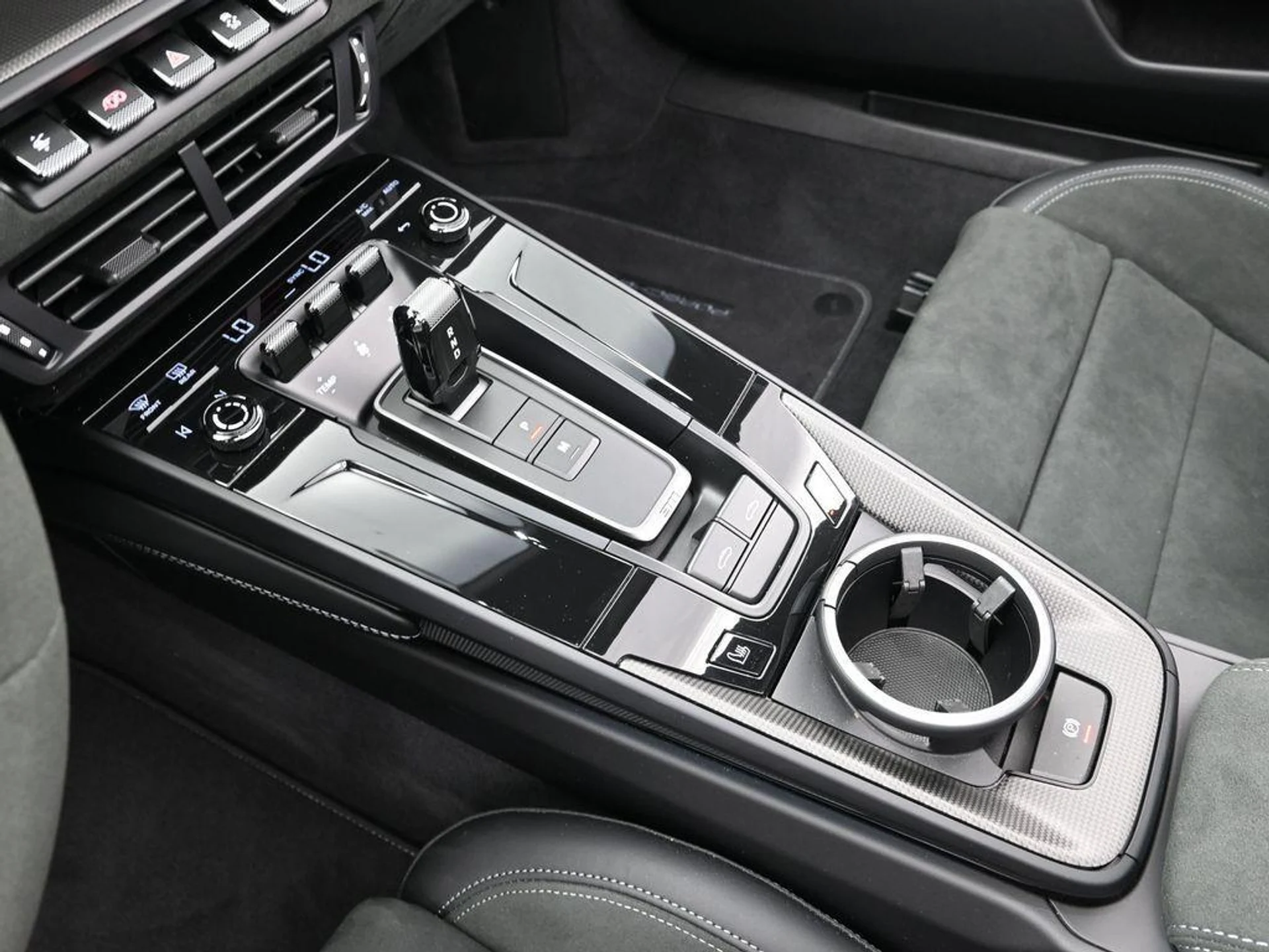 mph019_3962348436_Ph_N_Uj_Fn_Ysh_I_Vc9_Air_TBQ_Sde_W0j_A_c73e41dbd5