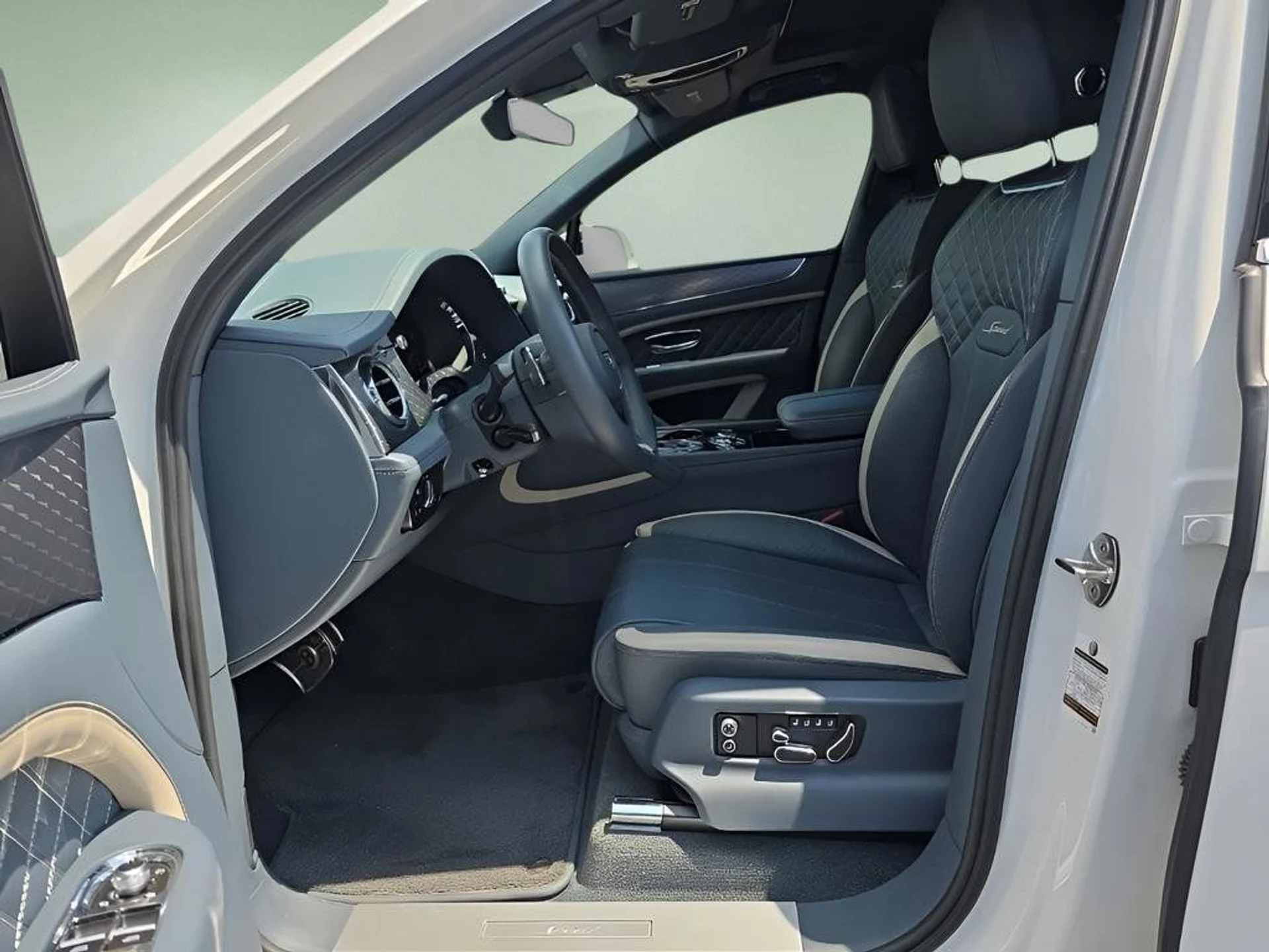 mph019_3963269304_849f8a0842a74445a8a3a82213353b3c_e4ab608d1f