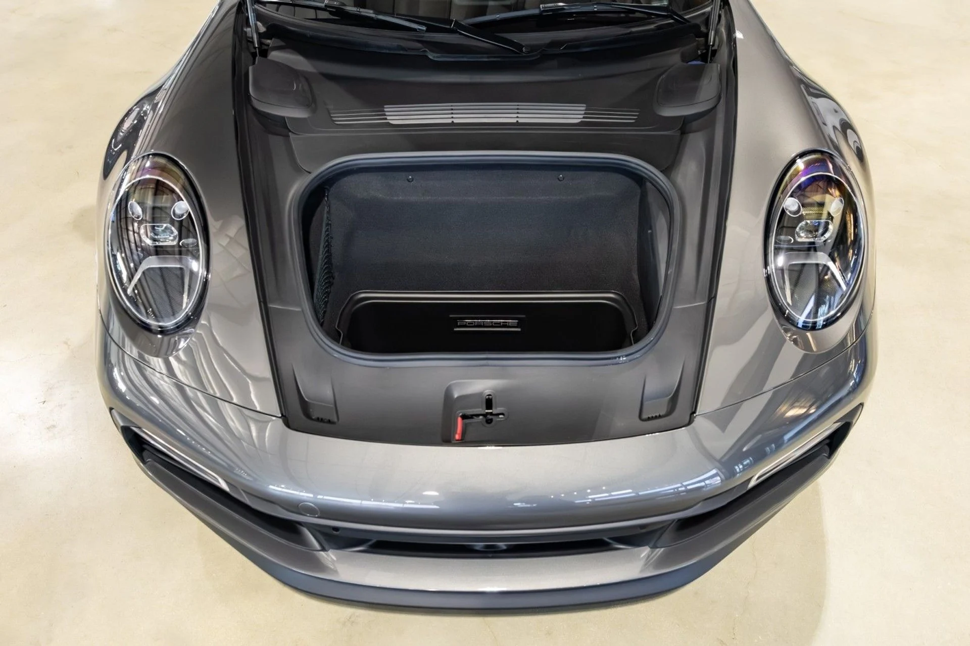 mph019_3969967485_y_Q_03a6f5636e