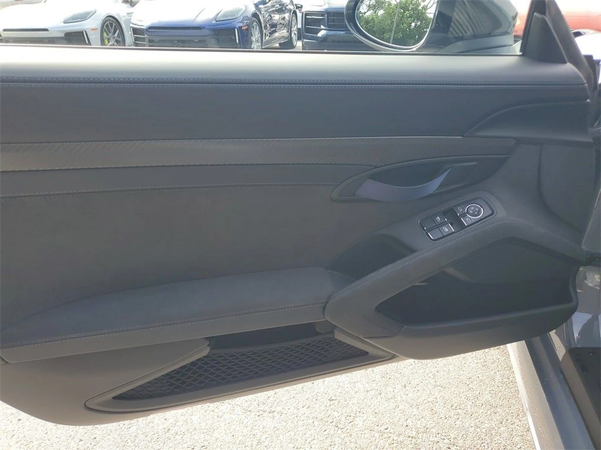 mph019_3975371652_20_5727ec9695