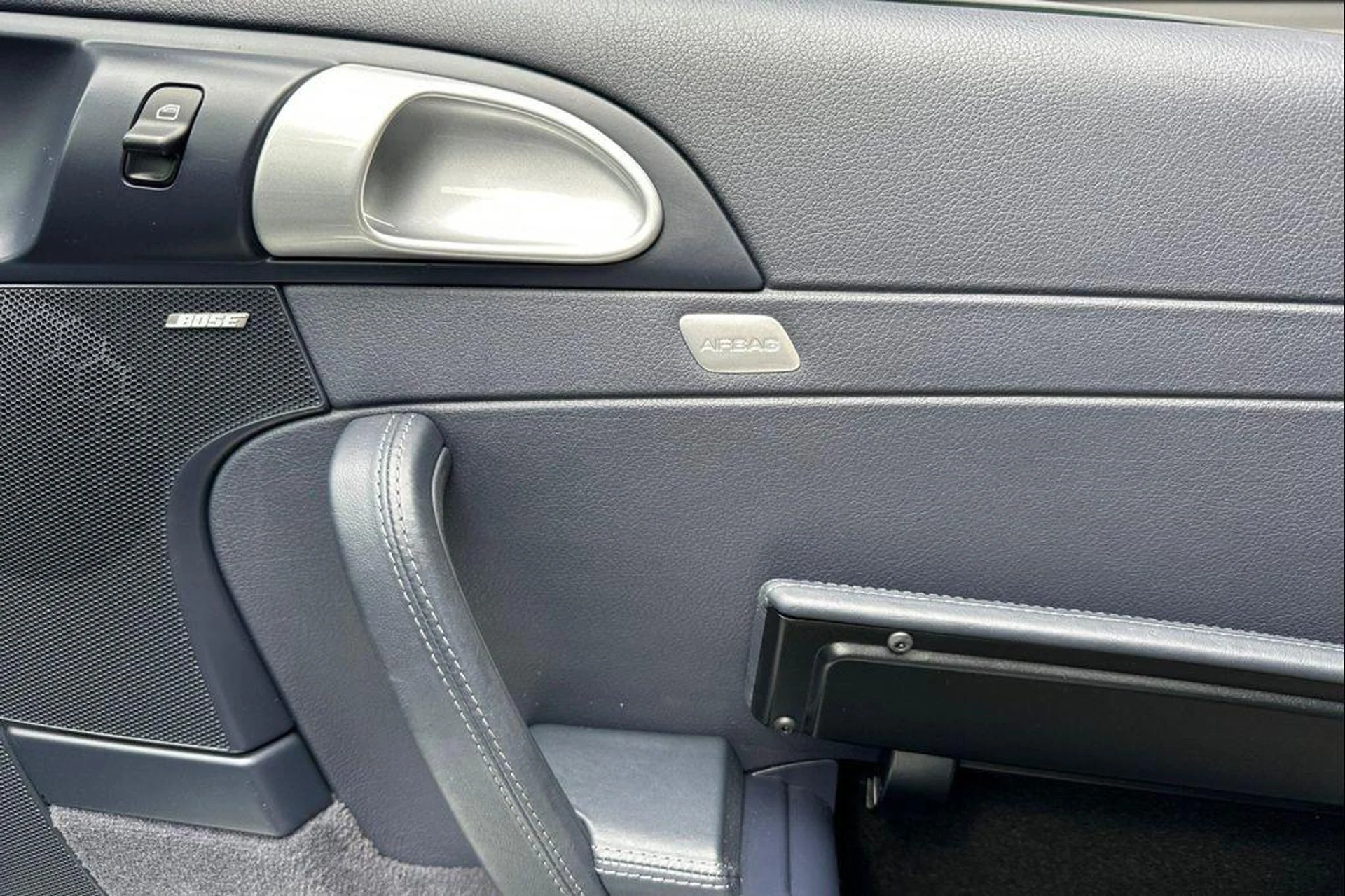 mph019_3981652414_38_S_I2_BA_2lx_Vrx_FBY_Bo_Ofd7_S_IE_28542a8386