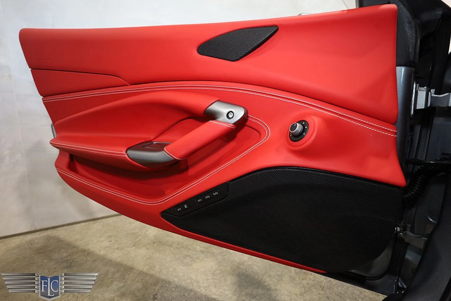 mph019_3983706264_used_2021_ferrari_f8_spider_convertible_9689_22996812_20_1024_71d0321919