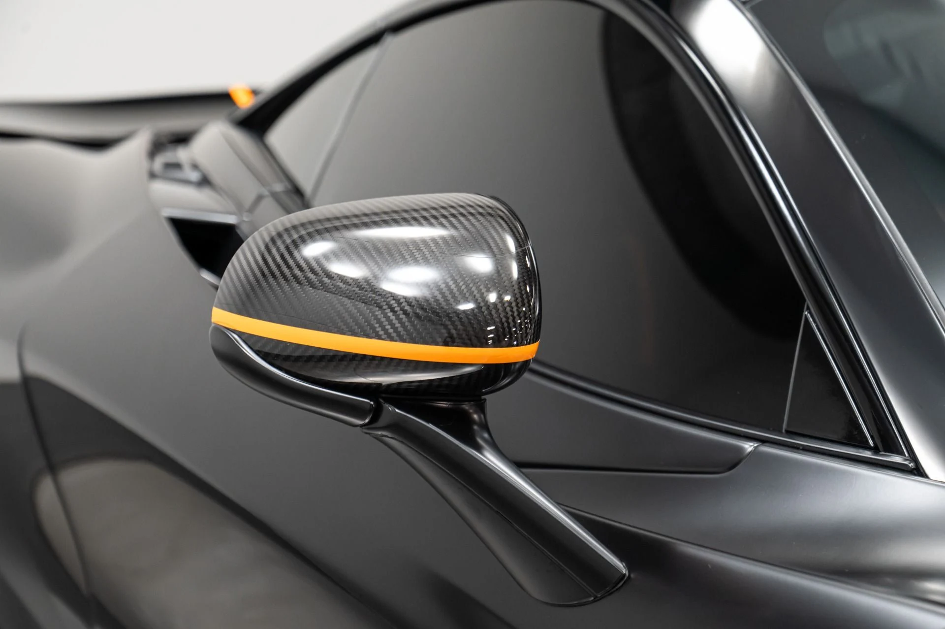 mph019_3985059930_Used_2019_Mc_Laren_720_S_Performance_1742857058_3b828a6cde