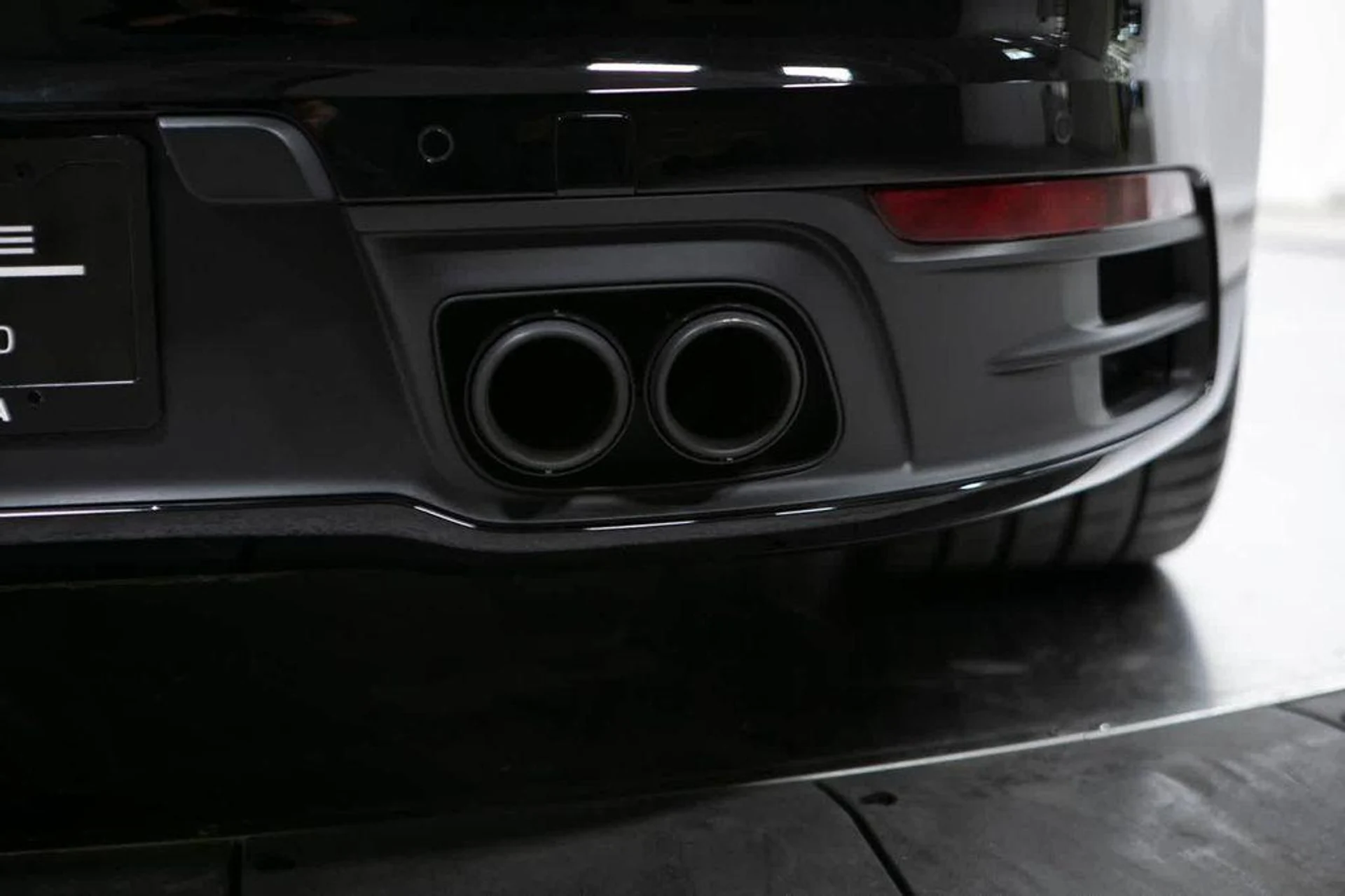 mph019_3989126909_x8dn8_HB_u_R_Cs_S_w_Ez_Qo6v_Wj_S_0_2f411f3999