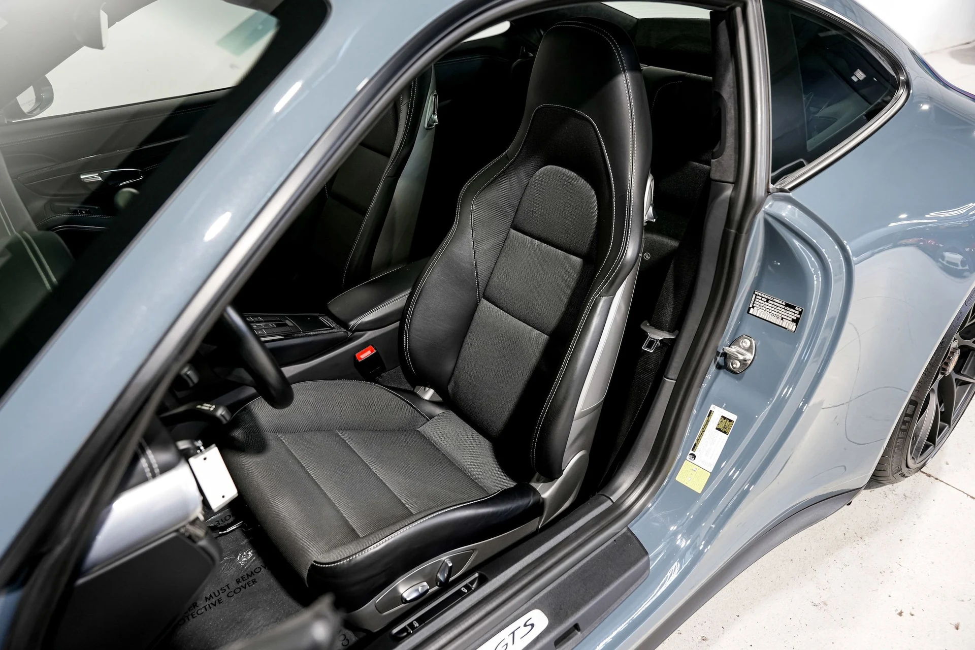 mph019_3992017127_7f4a7db3eb19008aac27ce852ed9e99cx_964da5fad3