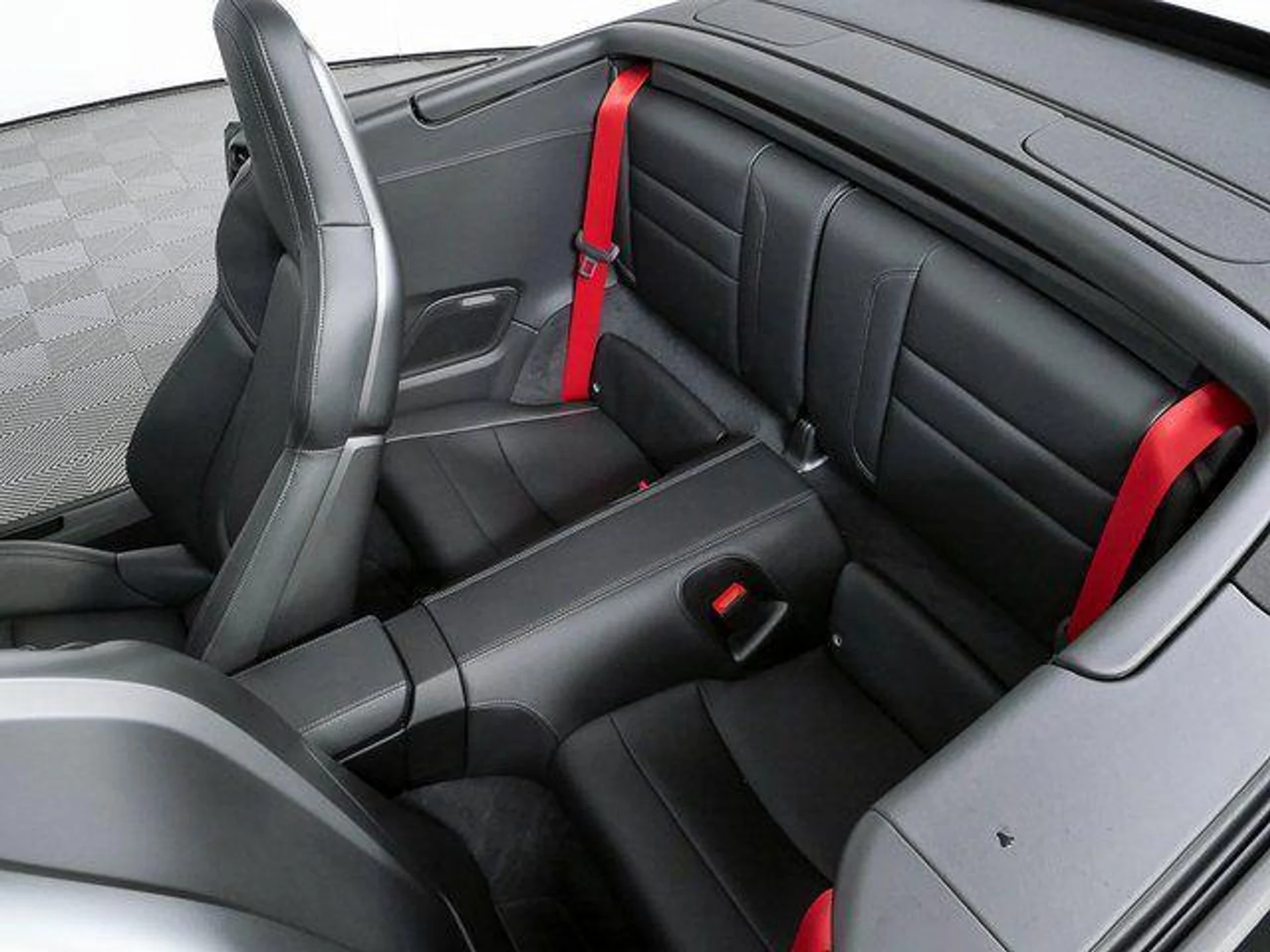 mph019_4006490617_D_Neh_N6_XDOP_Jbhvr_R1a_Cg_Cvlco_E_a836343f45