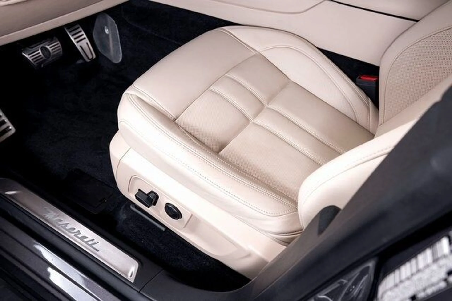 mph019_4007062527_a58aed45c031c03fd23c34eb7cbebd91x_83e27d7815