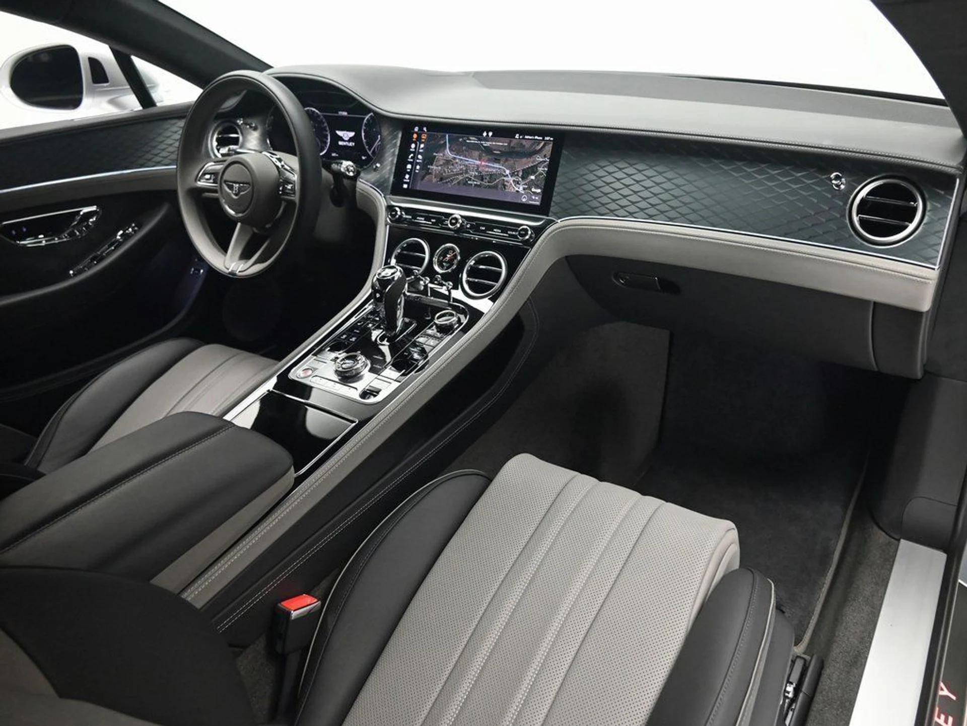 mph019_4012139669_53fa40b6180d0c2507d87ff20f3e387b_fd0b5563e2