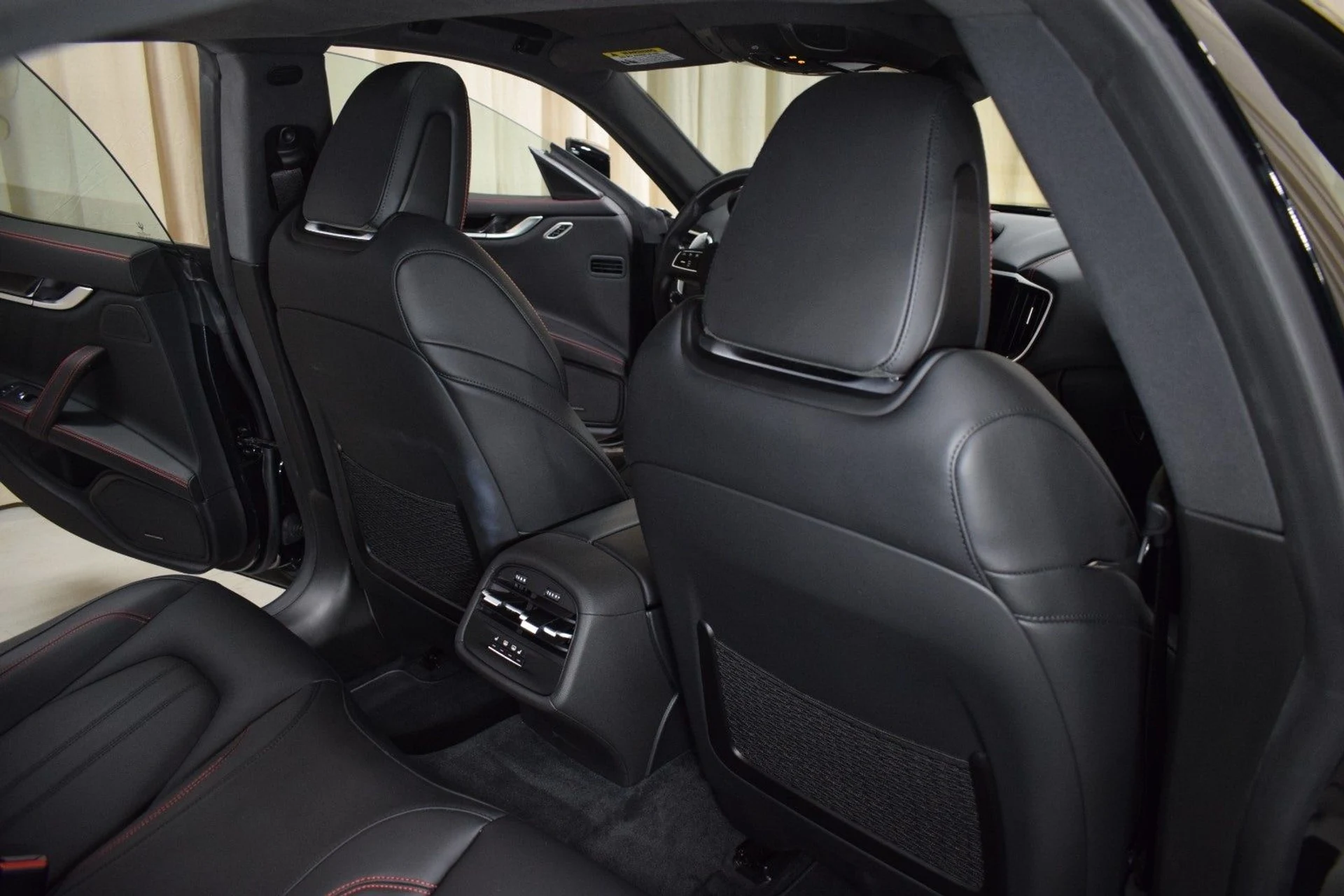 mph019_4020587307_e348e078e79b66469210def8ca61b0c4x_d59c0f61af