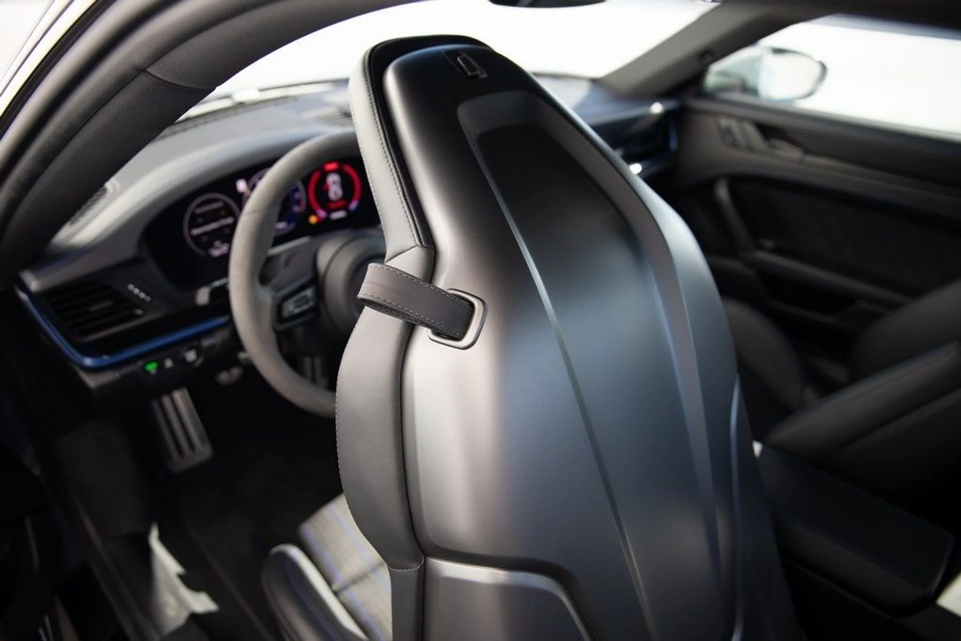 mph019_4030100359_0fad294e492626c3ee81821644e27c26x_d5f1aa13a3