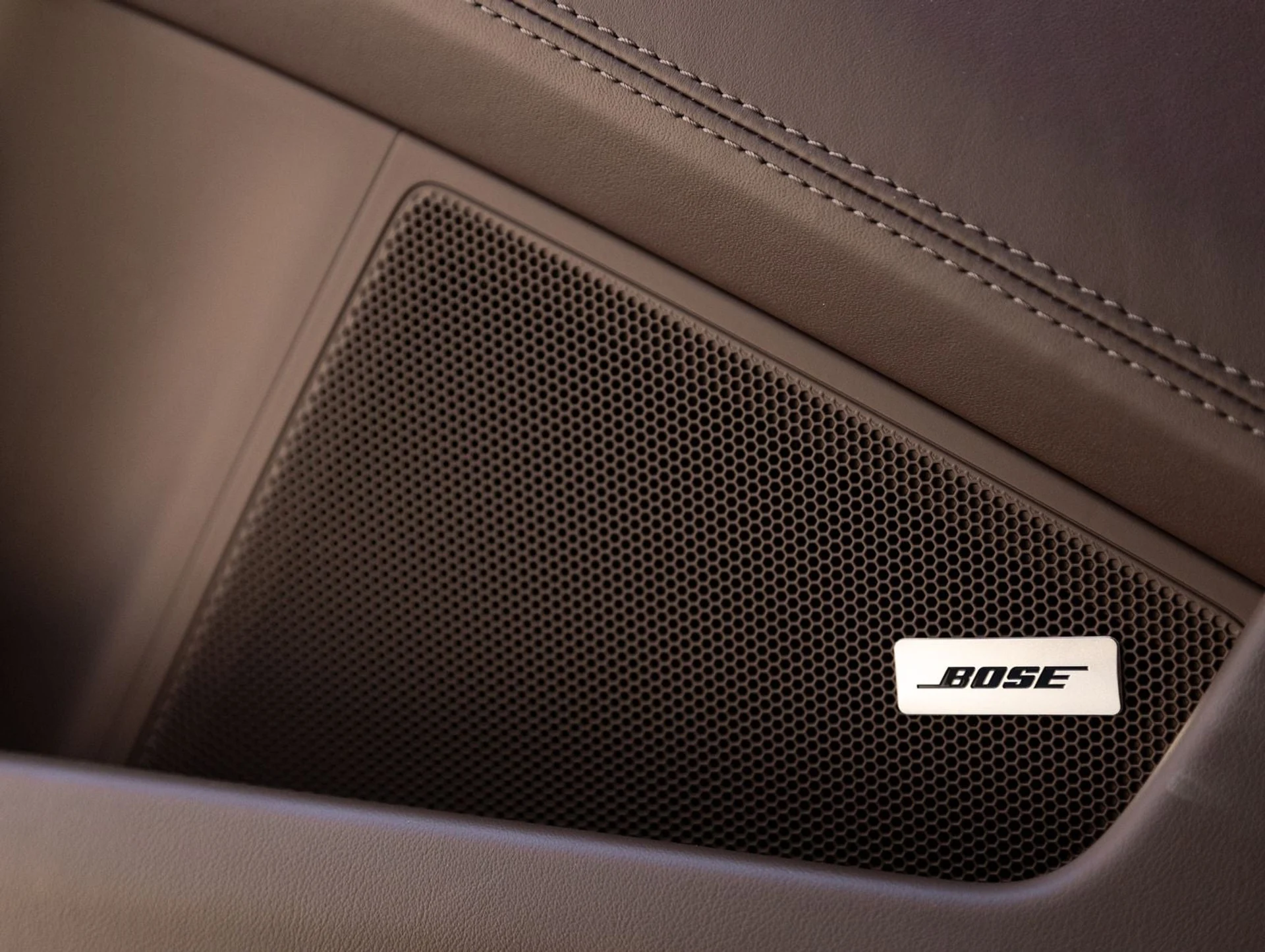 mph019_4030171651_20_9cad7ee19a