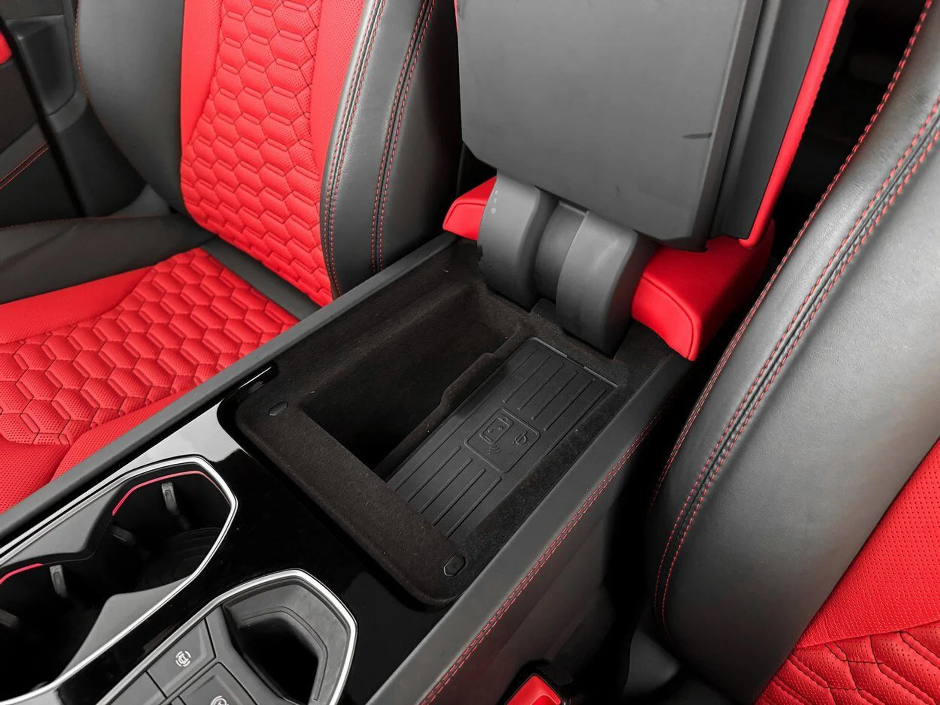 mph019_4031016248_4d13c3fa0de50888074cff29a0276cd9_0e9b8738f9