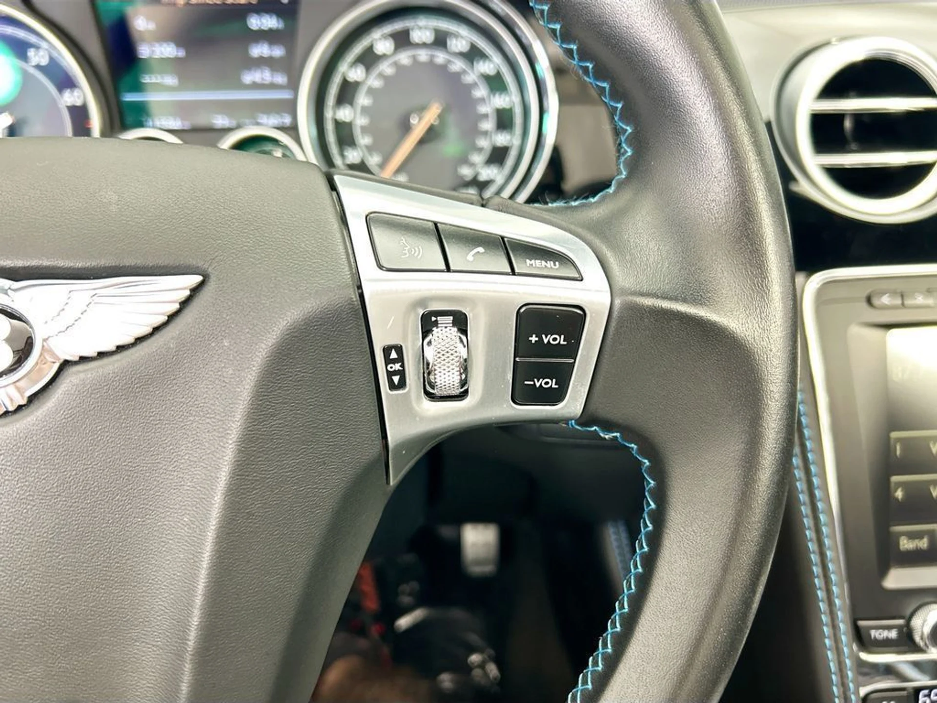 mph019_4034192294_used_2014_bentley_continental_gt_v8_s_2drconvertible_8119_22979396_20_1024_98b6eda7d4