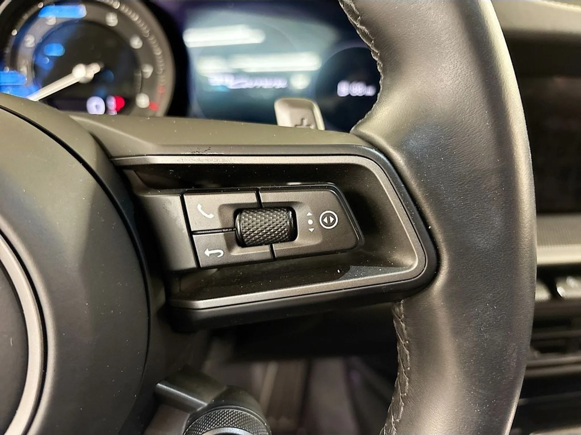 mph019_4035679979_3423d1212ce28e5546ba26bad1bd286e_35e3317888