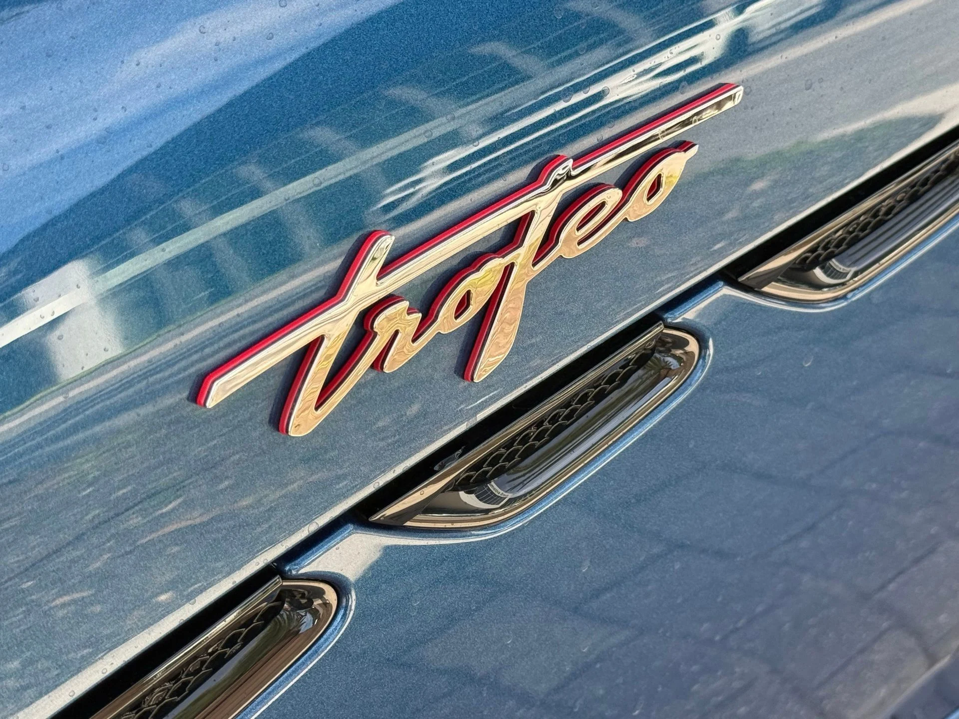 mph019_4036504396_6609c9d8e1554c4c828c62519a2941a2_e06d0b4778