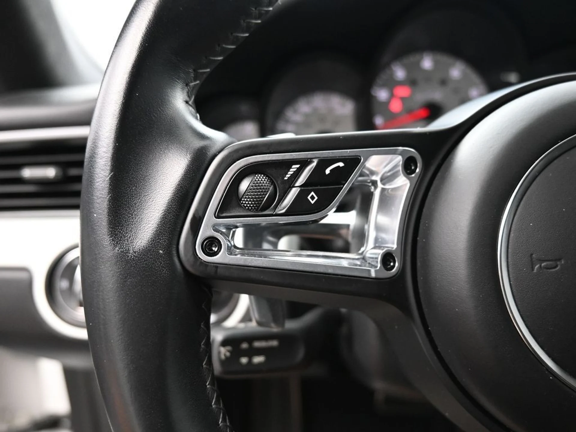 mph019_4037606493_dcab49b8bf91fdbbf9a428ceb35c9e23_2d3fe1563d