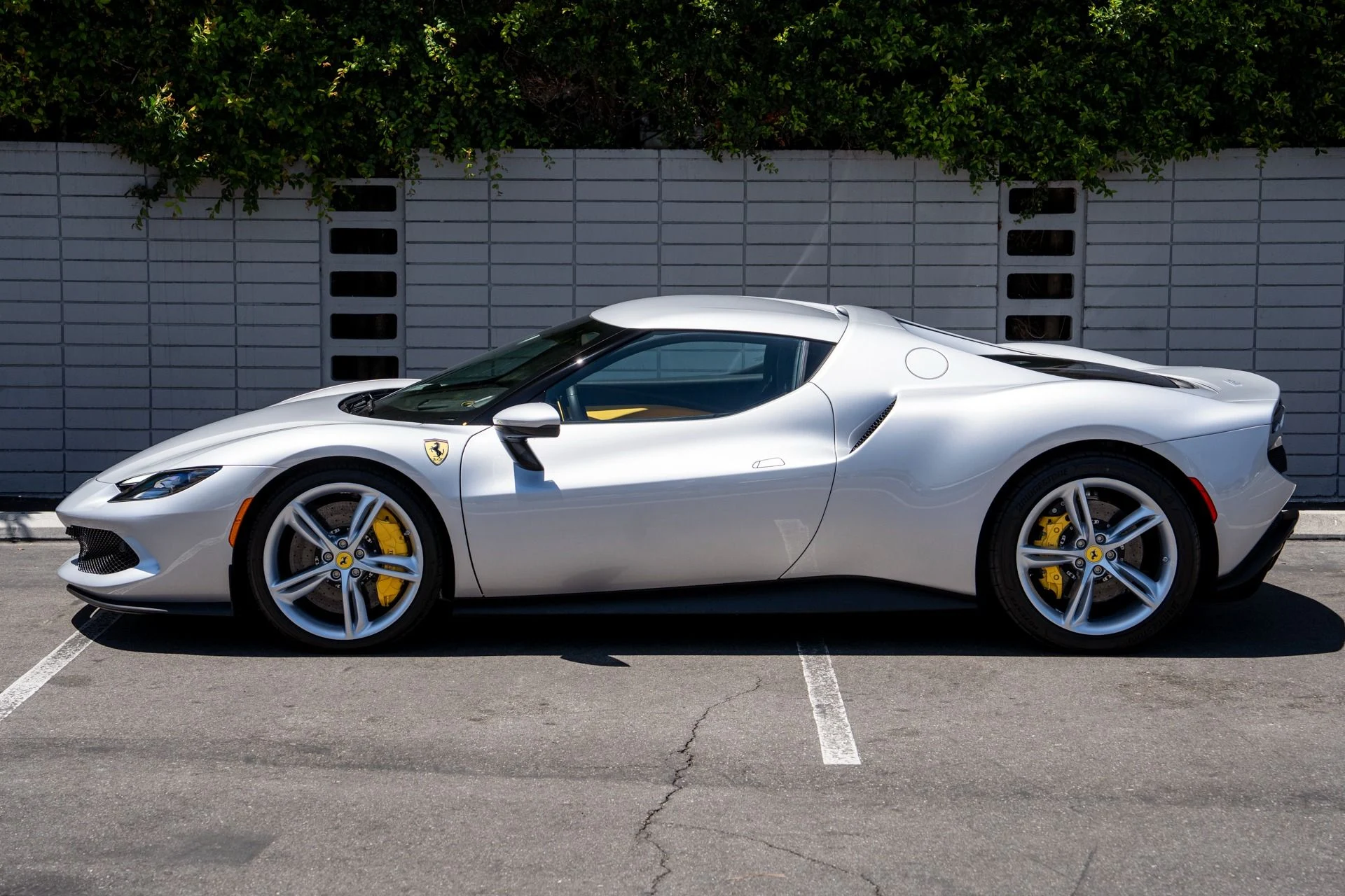 mph019_4045683058_Used_2025_Ferrari_296_GTB_1754336966_f76870c6fd