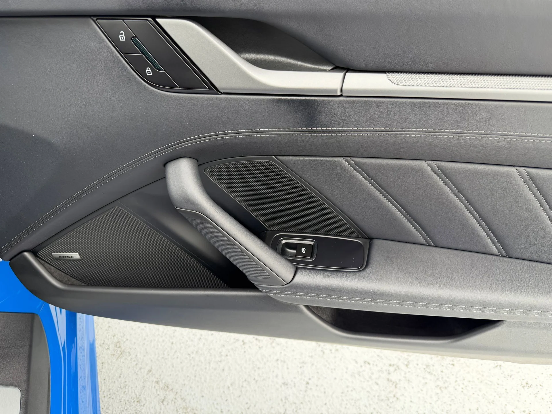 mph019_4046687010_88adfd890303c6fb98400251fa8376a3x_fb4cfea224