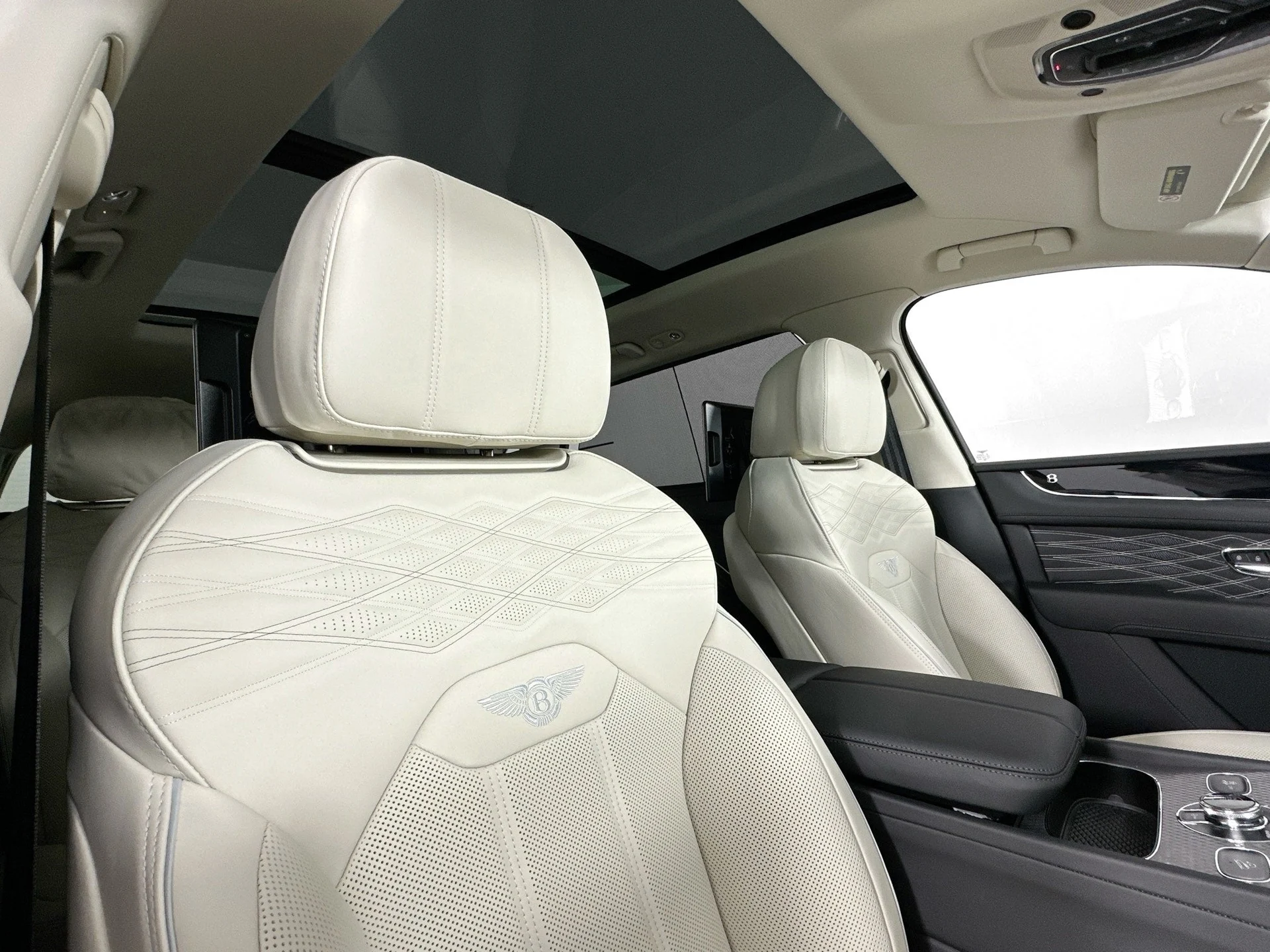 mph019_4047316366_20_ffc9596957