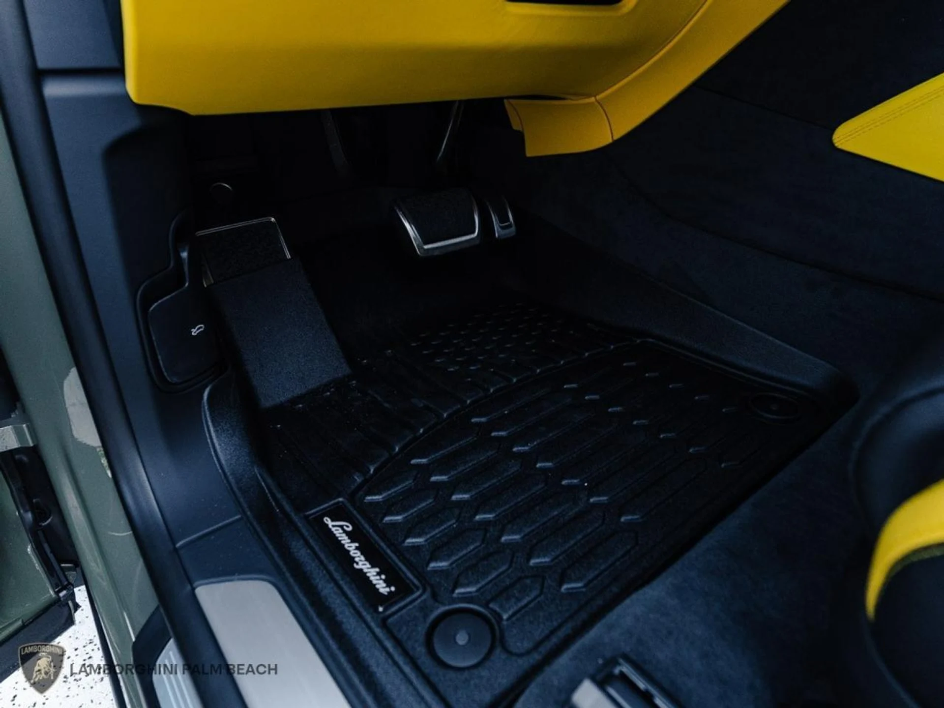 mph019_4050969536_ffef31dccae235ba0a925b2196807c21_e6e8e50bdc