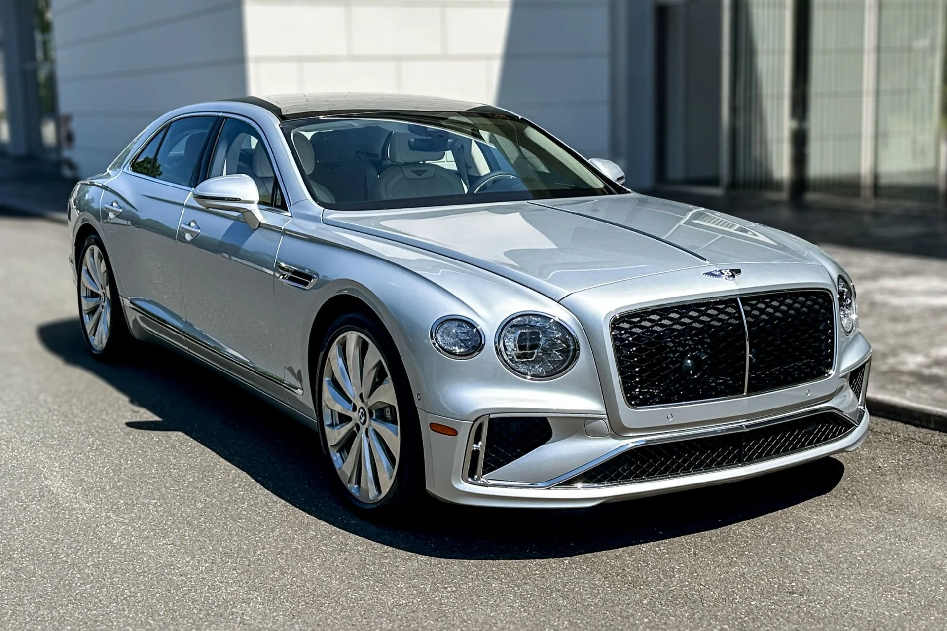 mph019_4058250097_New_2026_Bentley_Flying_Spur_1783692086_d689eaec9a