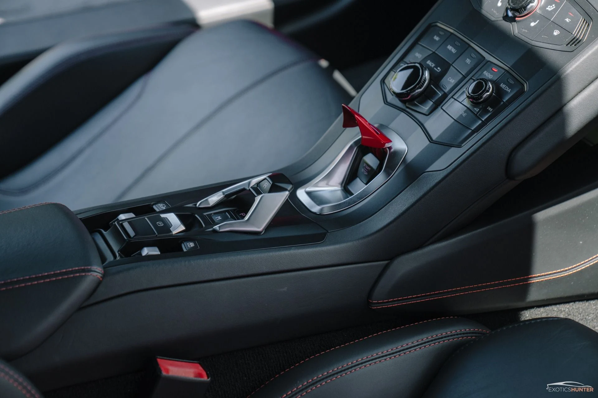 mph019_4065280425_Used_2016_Lamborghini_Huracan_LP_610_4_Spyder_1753135594_1edc27807a