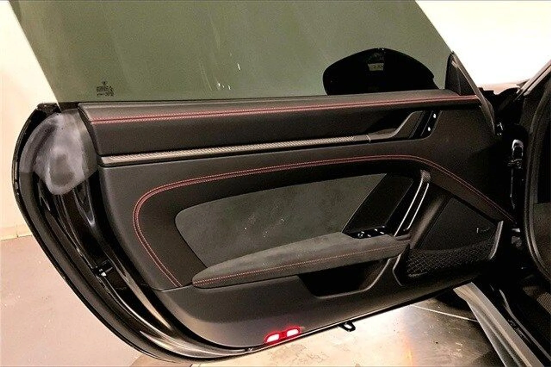 mph019_4070020208_e313681ff6c302eea119ad45ecb9a823x_4b89d8b0a3