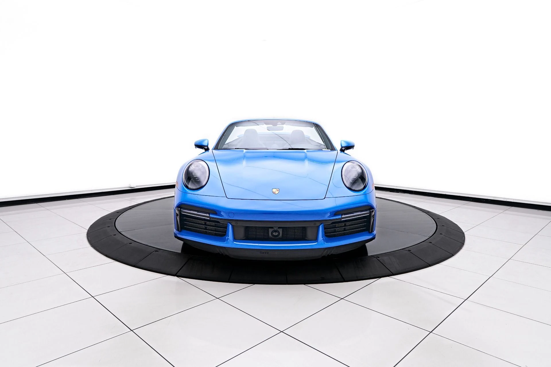 mph019_4071029307_Used_2023_Porsche_911_Turbo_S_1755219386_5a2bb6c713