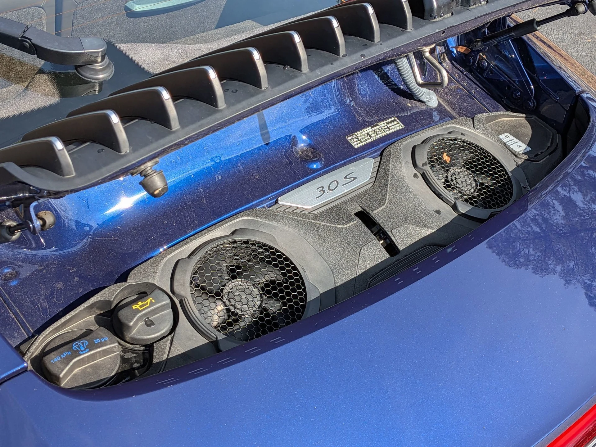 mph019_4073151589_001d97cb1be076d9309370c1e5b03886x_bb95ffd753