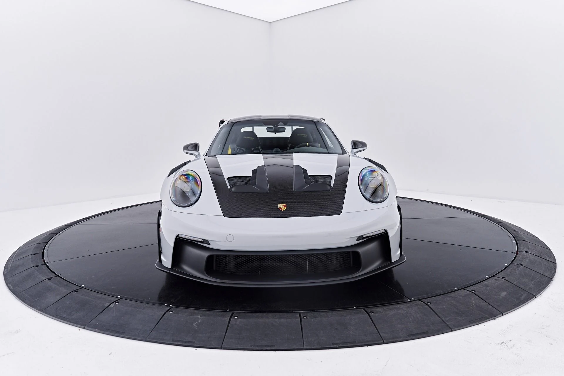 mph019_4075269039_Used_2025_Porsche_911_GT_3_RS_1790364116_525bfa93ca