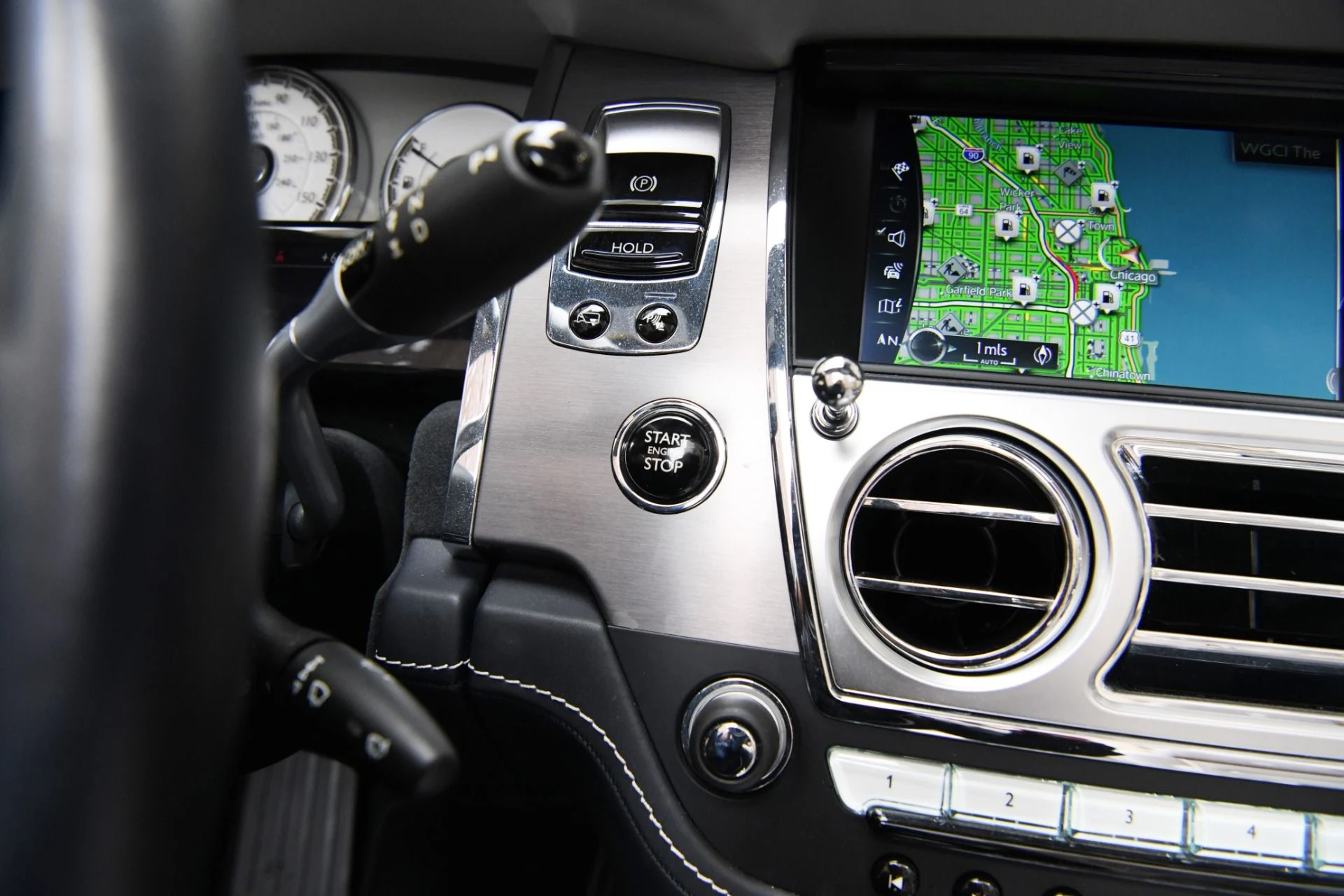 mph019_4083511504_9708_p21_l_858254a6ff