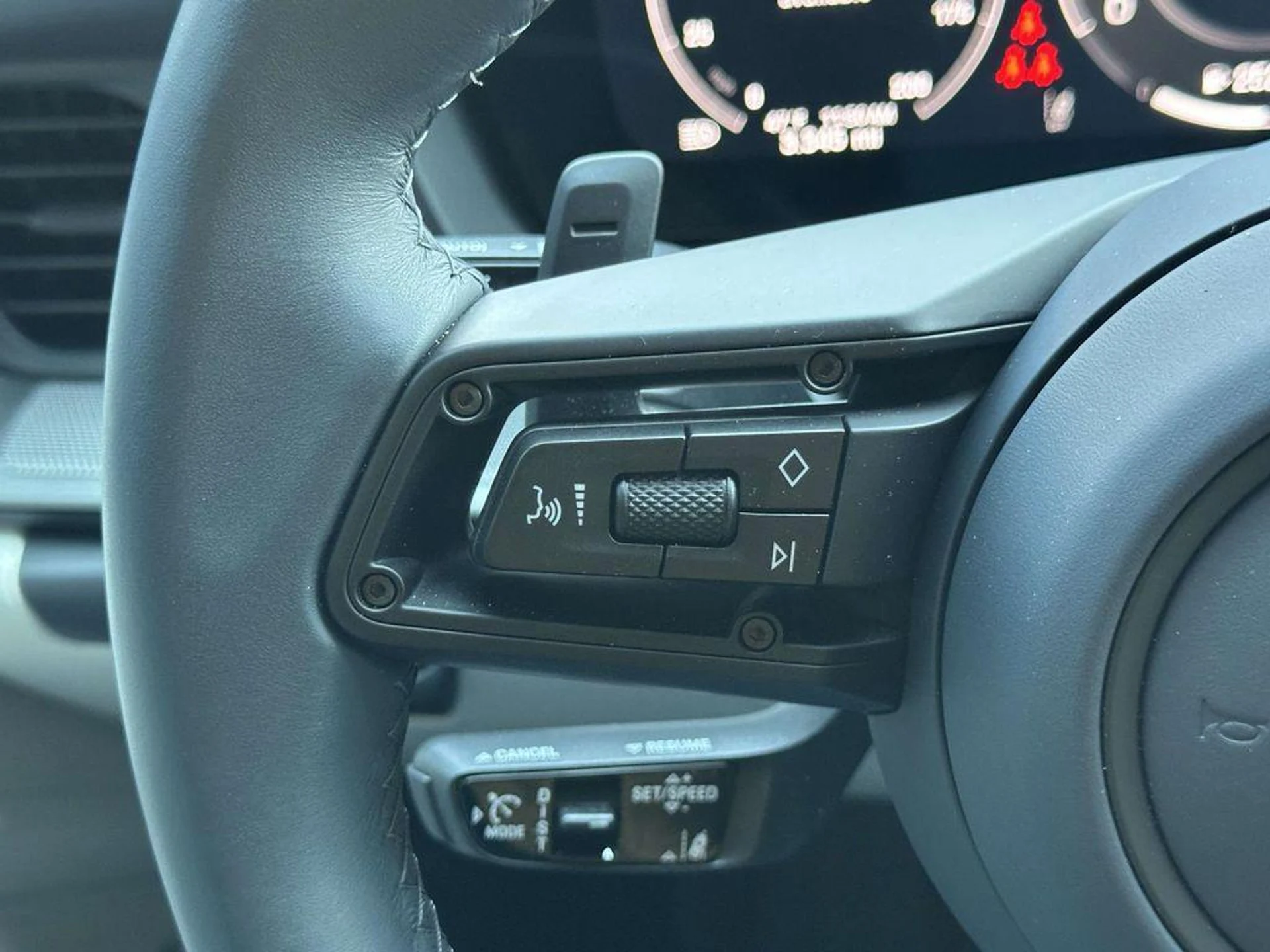 mph019_4087689024_ui_D_Zn_V8_YM_Vc_NCXXH_2c_Qjs_VK_f_Y_95c629add9