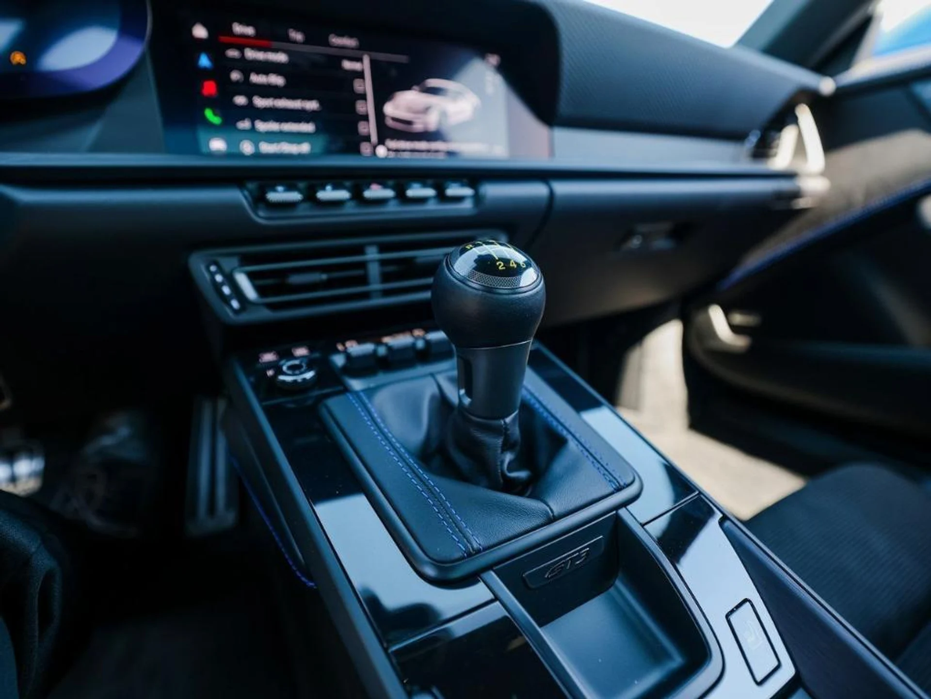 mph019_4093727156_Ze99q_Cymynktuzyx4_M_Hmh_L_Kp_MQ_759cb0b1da