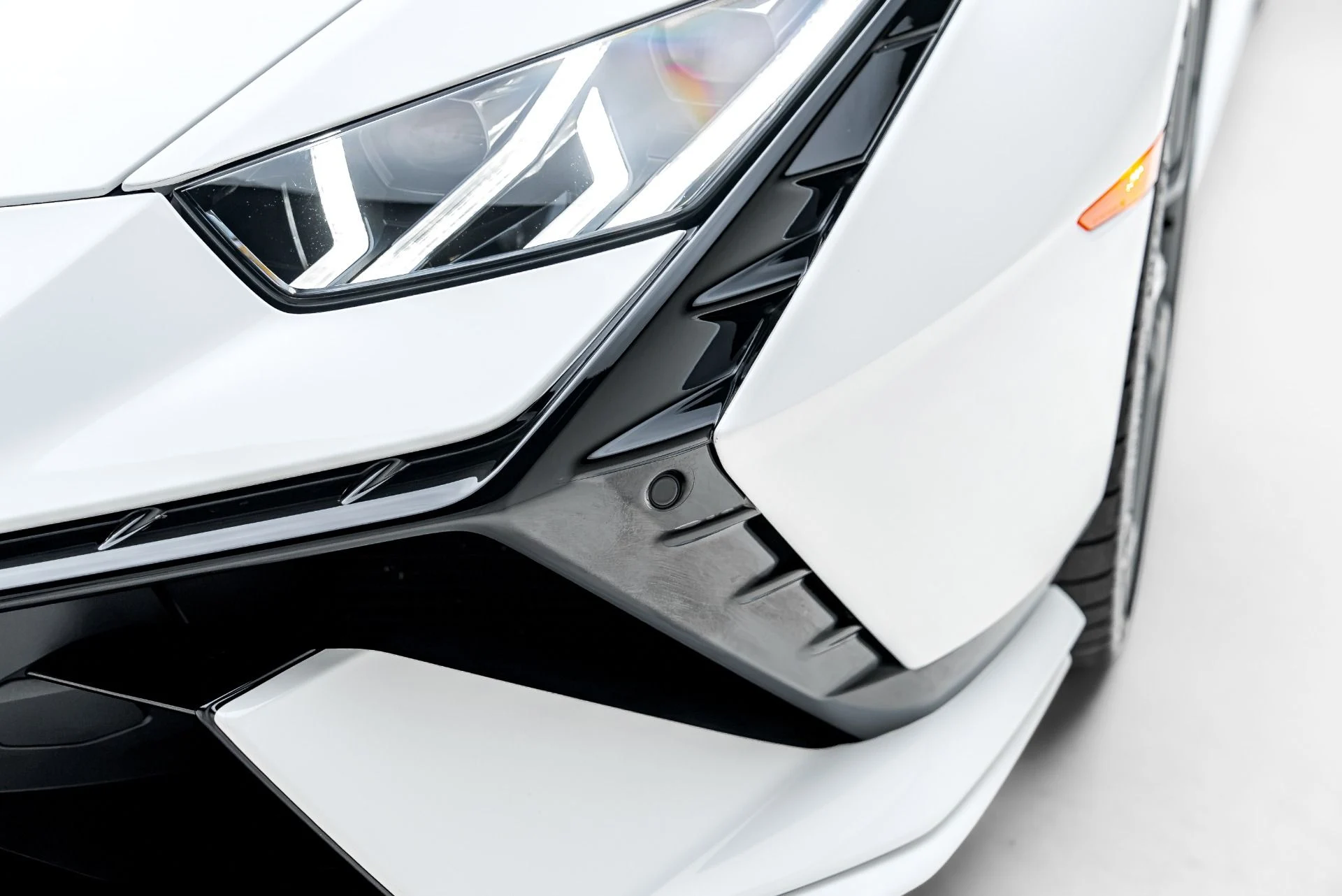 mph019_4094373532_Used_2023_Lamborghini_Huracan_Tecnica_1787597750_928830cce3