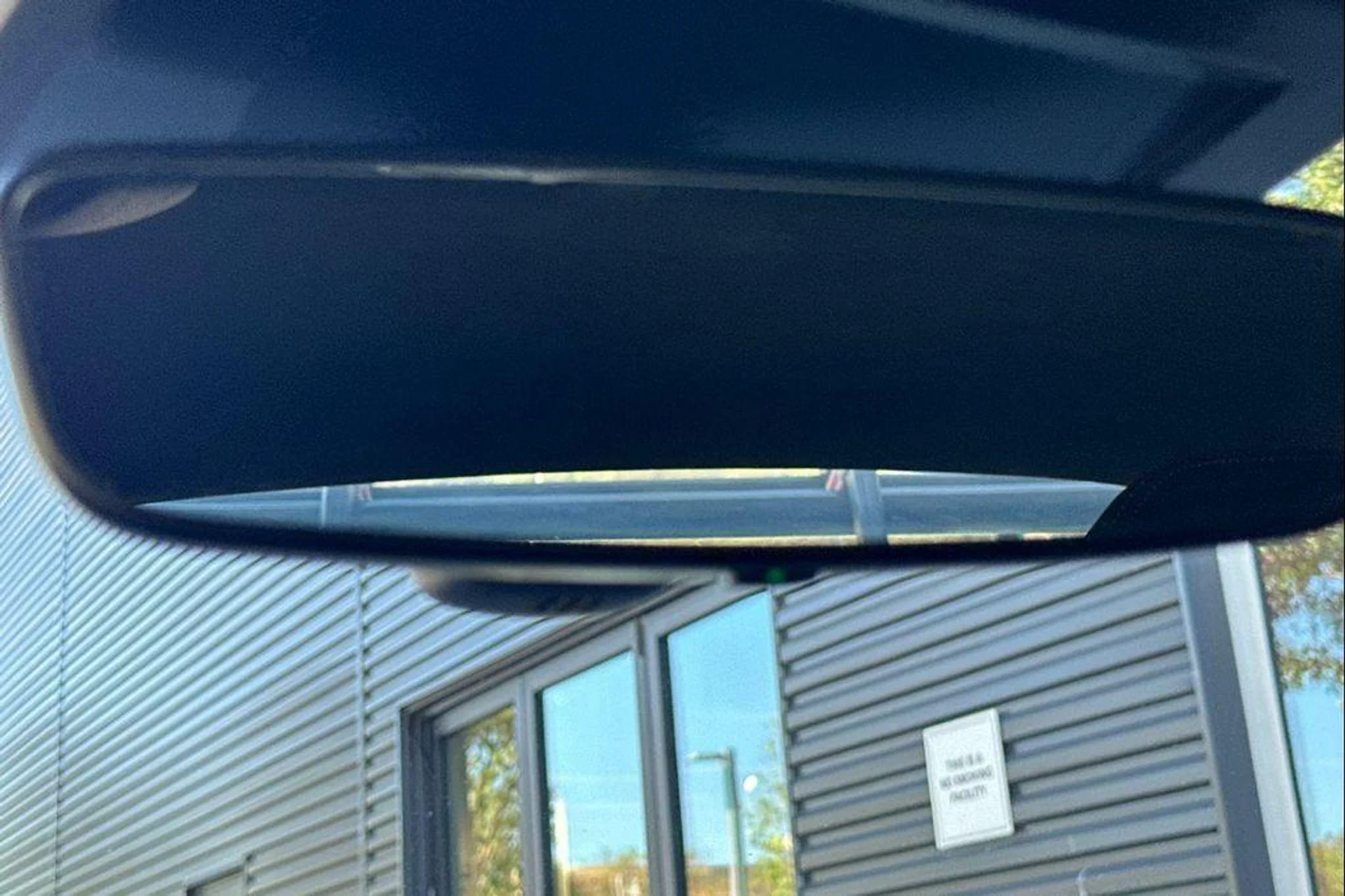 mph019_4097997632_u501_Ygtb_C_Zeb_L3qnop_T_Tr1g_Ll_AU_1021085119