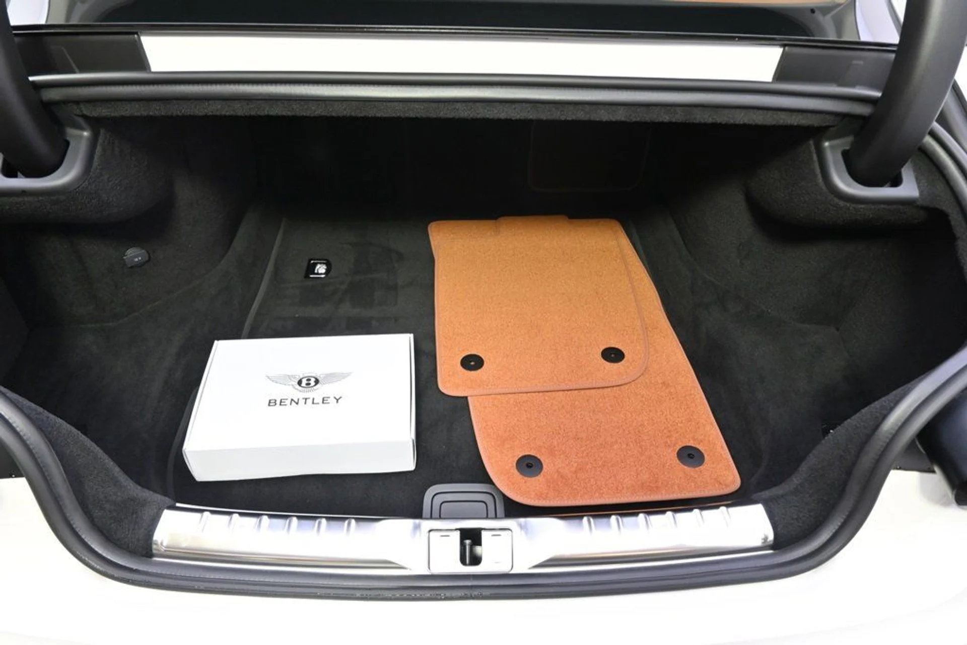 mph019_4103201692_dd0a2f54cc68485fbe56034c66bc4e2c_4aeb75b381