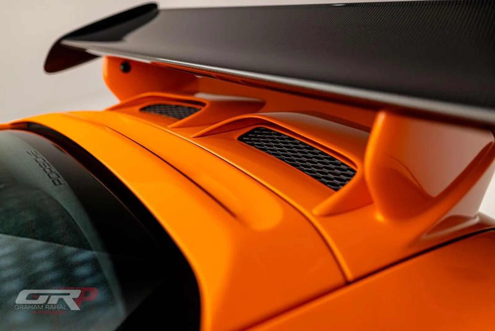 mph019_4106059330_AAE_52_A30_A49_A_49_A7_B824_D2_E1_FFDE_4_F5_C_801336cc94