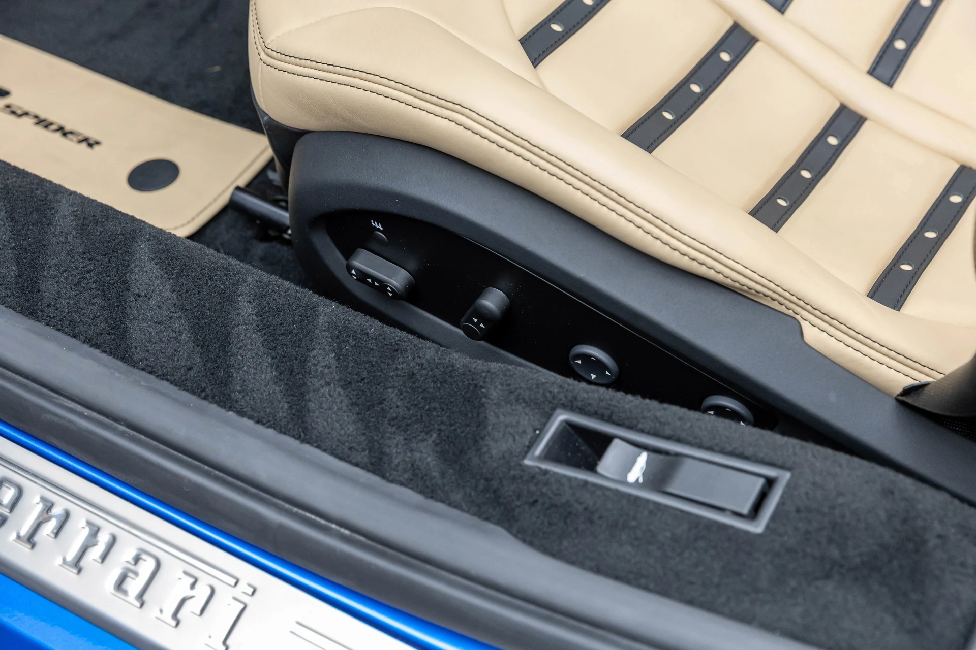 mph019_4109298521_b13a4362ba4d40d1a8919d29e1f94eab_cf59279515