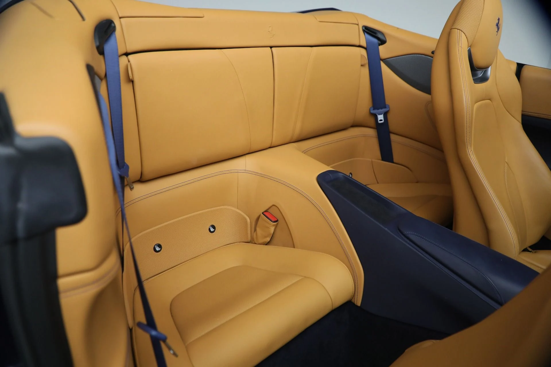 mph019_4143440910_Used_2022_Ferrari_Portofino_M_1773321140_1d86245afa