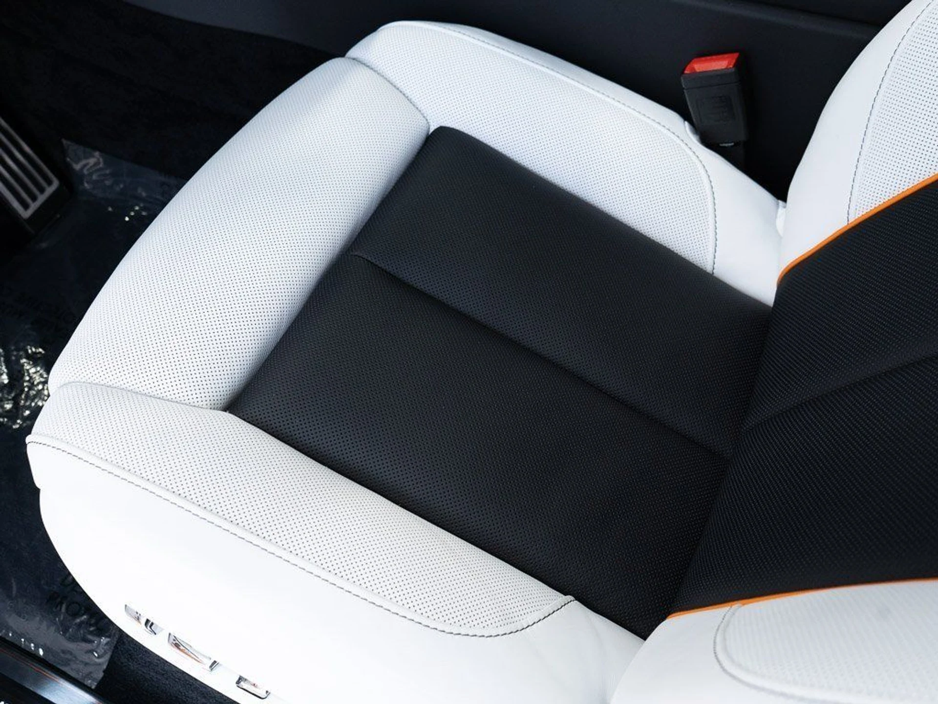 mph019_4145451134_a1c96194005fe92cb1bc4cefa453db99_f50e94ec84