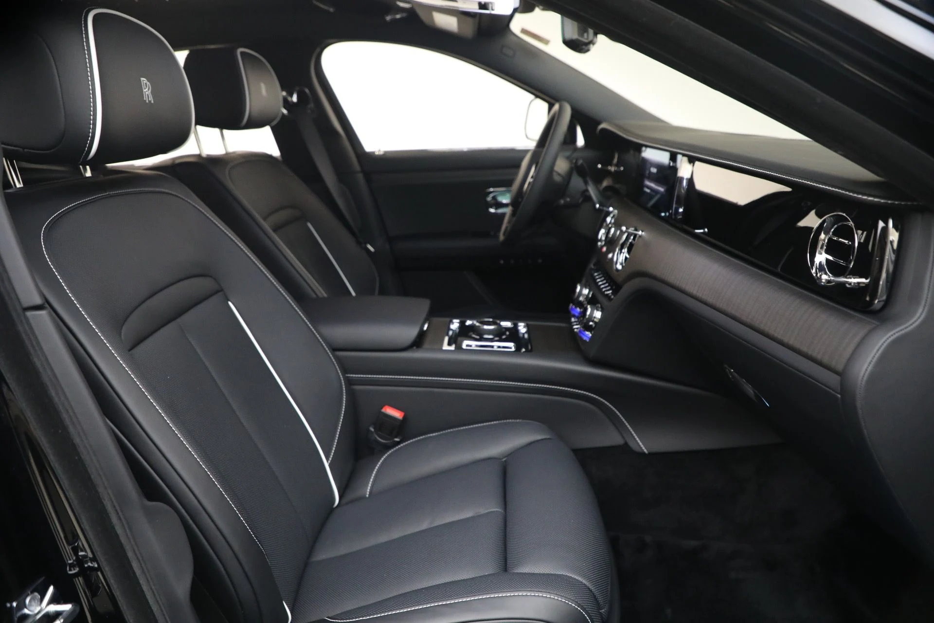 mph019_4164605508_New_2026_Rolls_Royce_Ghost_537e217c81