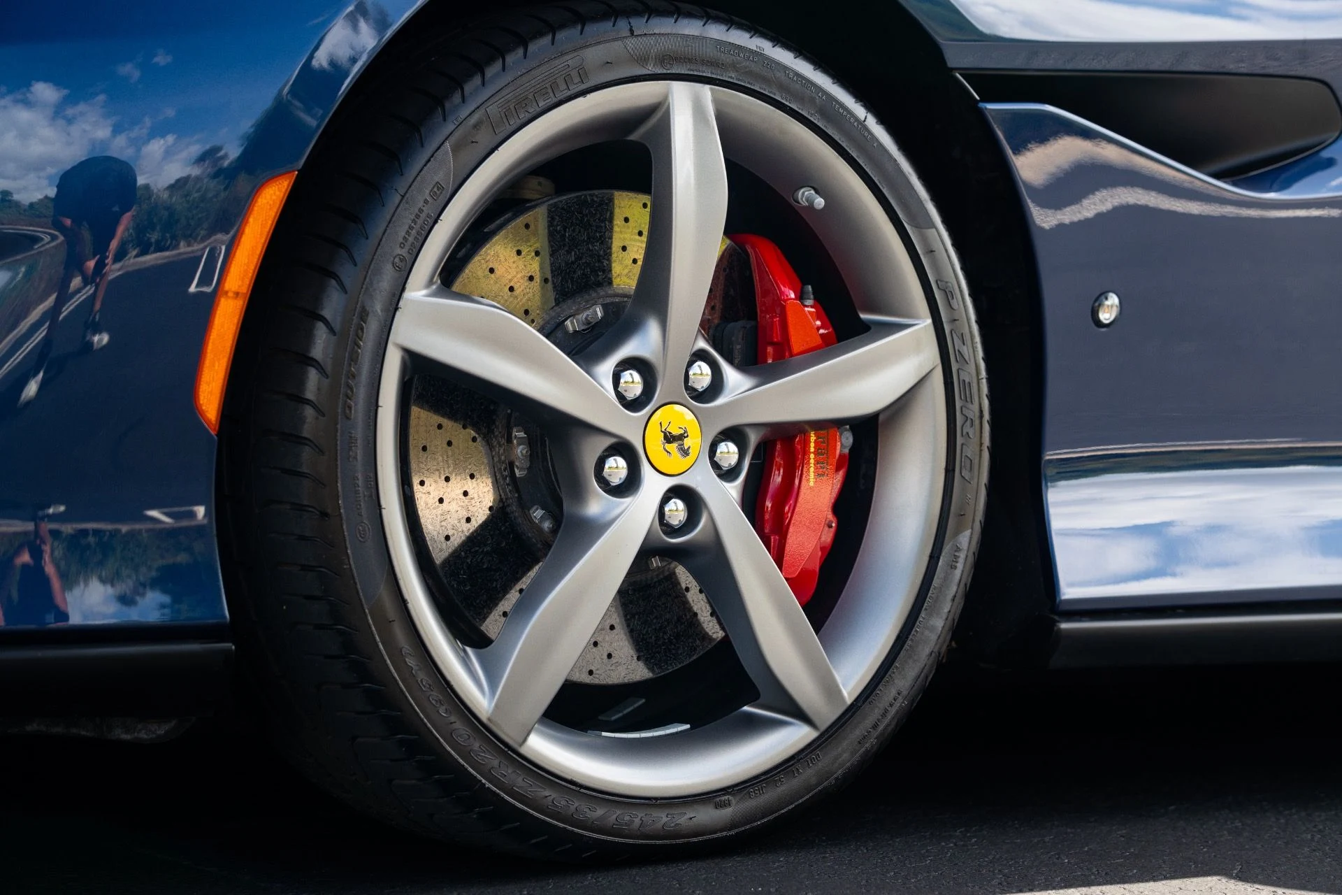 mph019_4175084164_Used_2019_Ferrari_Portofino_1780888386_df30f7d80b