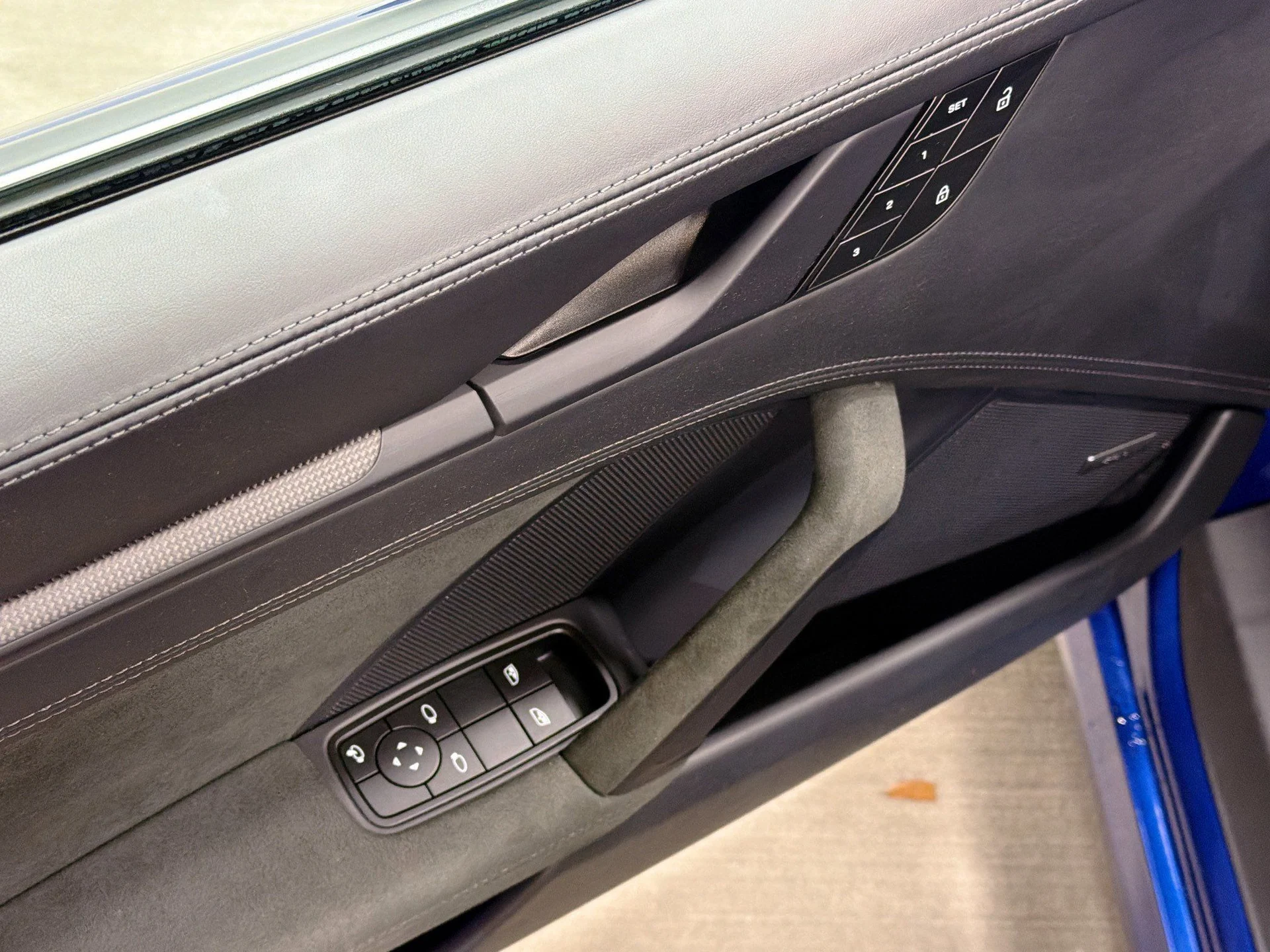 mph019_4175998433_58952d99cdb97c86be0d9ce8a99e5dba_7bf3ab62c4