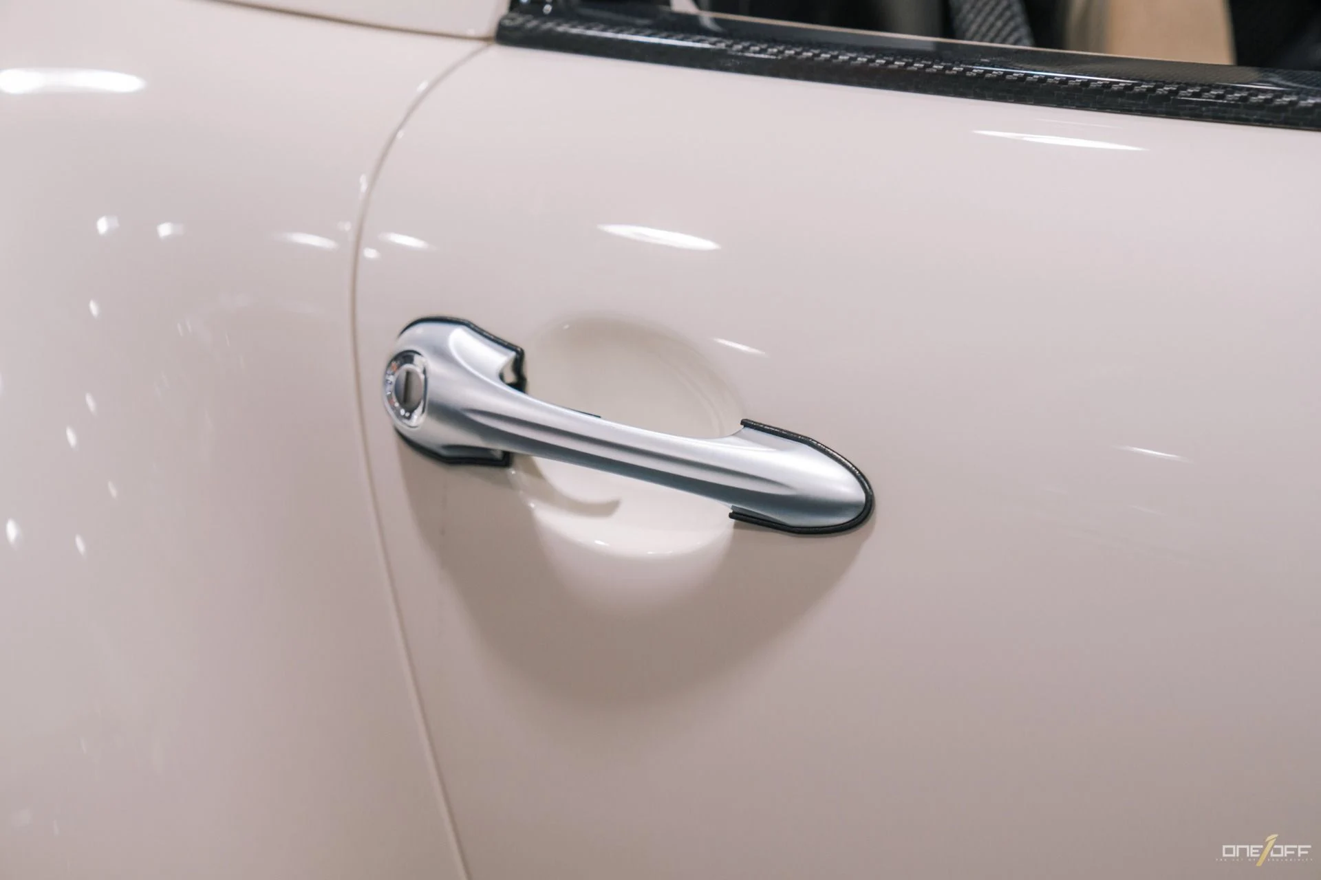 mph019_4186952921_Used_1997_Porsche_911_Gunther_Werks_Speedster_1762325156_1a0849b853