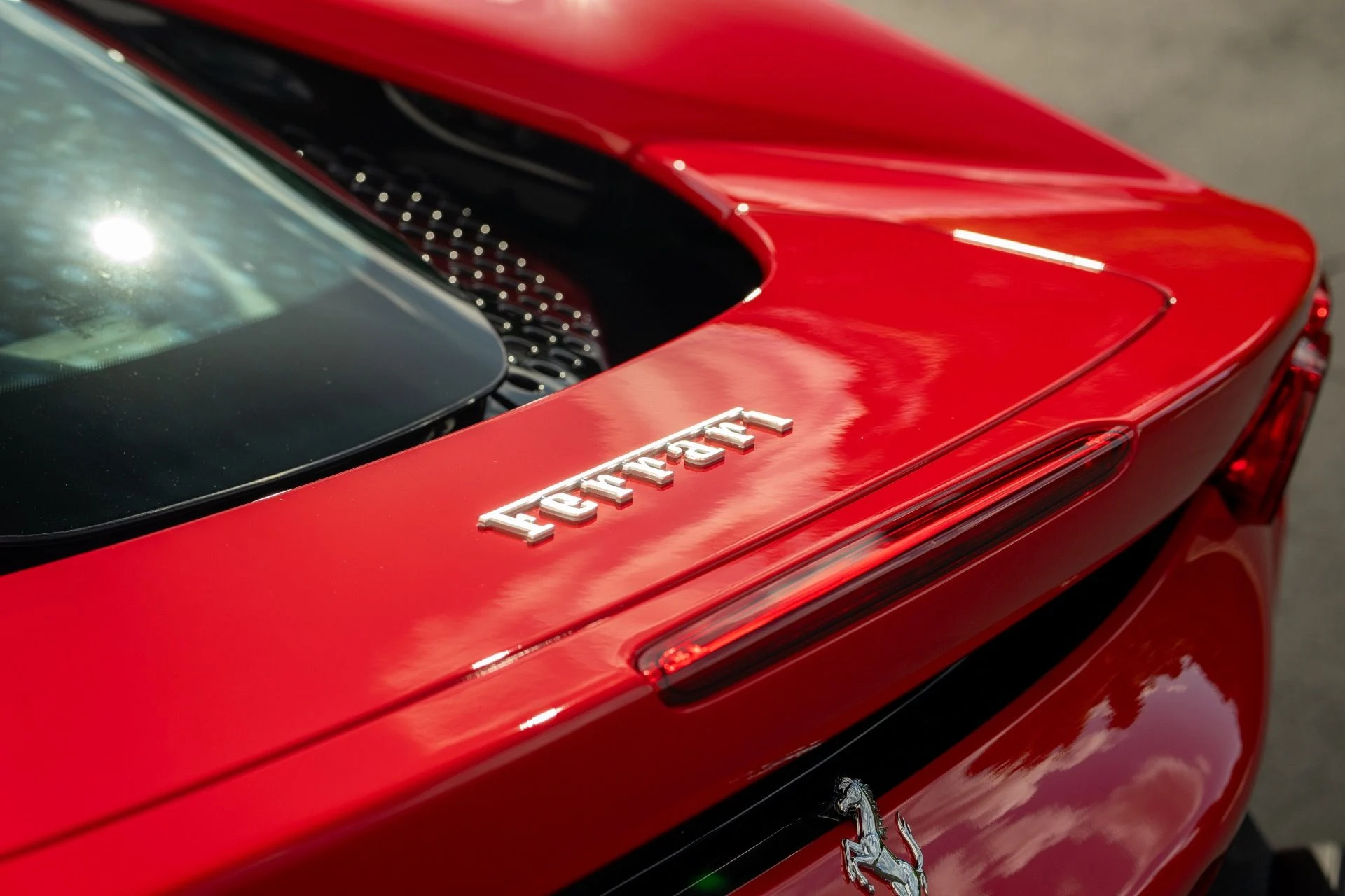 mph019_4187172299_Used_2024_Ferrari_SF_90_Spider_1759287826_50cc9b5eba