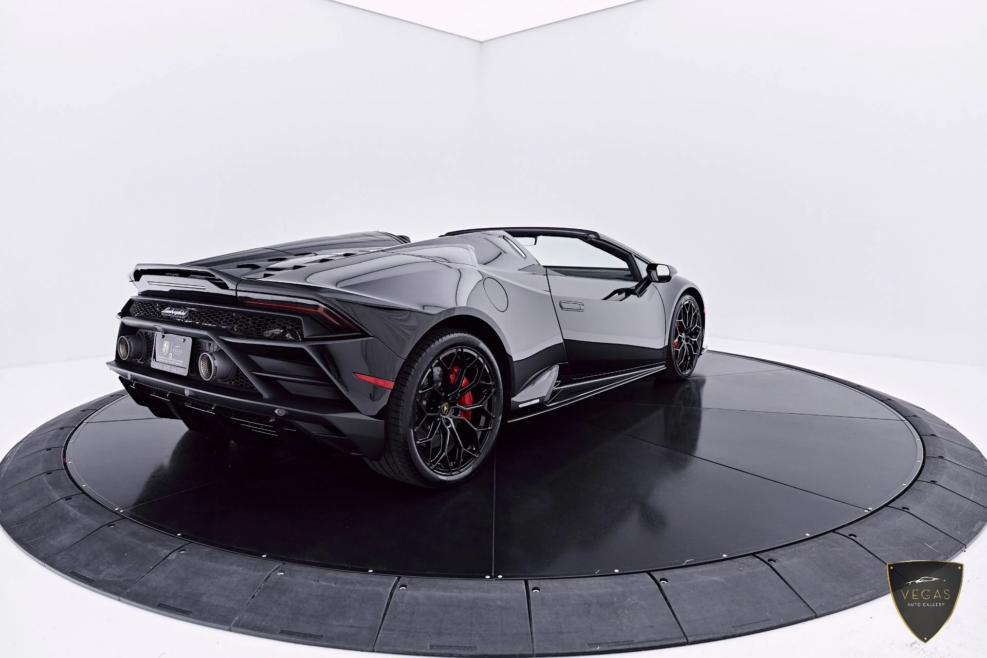 mph019_4207844923_Used_2024_Lamborghini_Huracan_EVO_Base_1783505078_dc32cafd5e