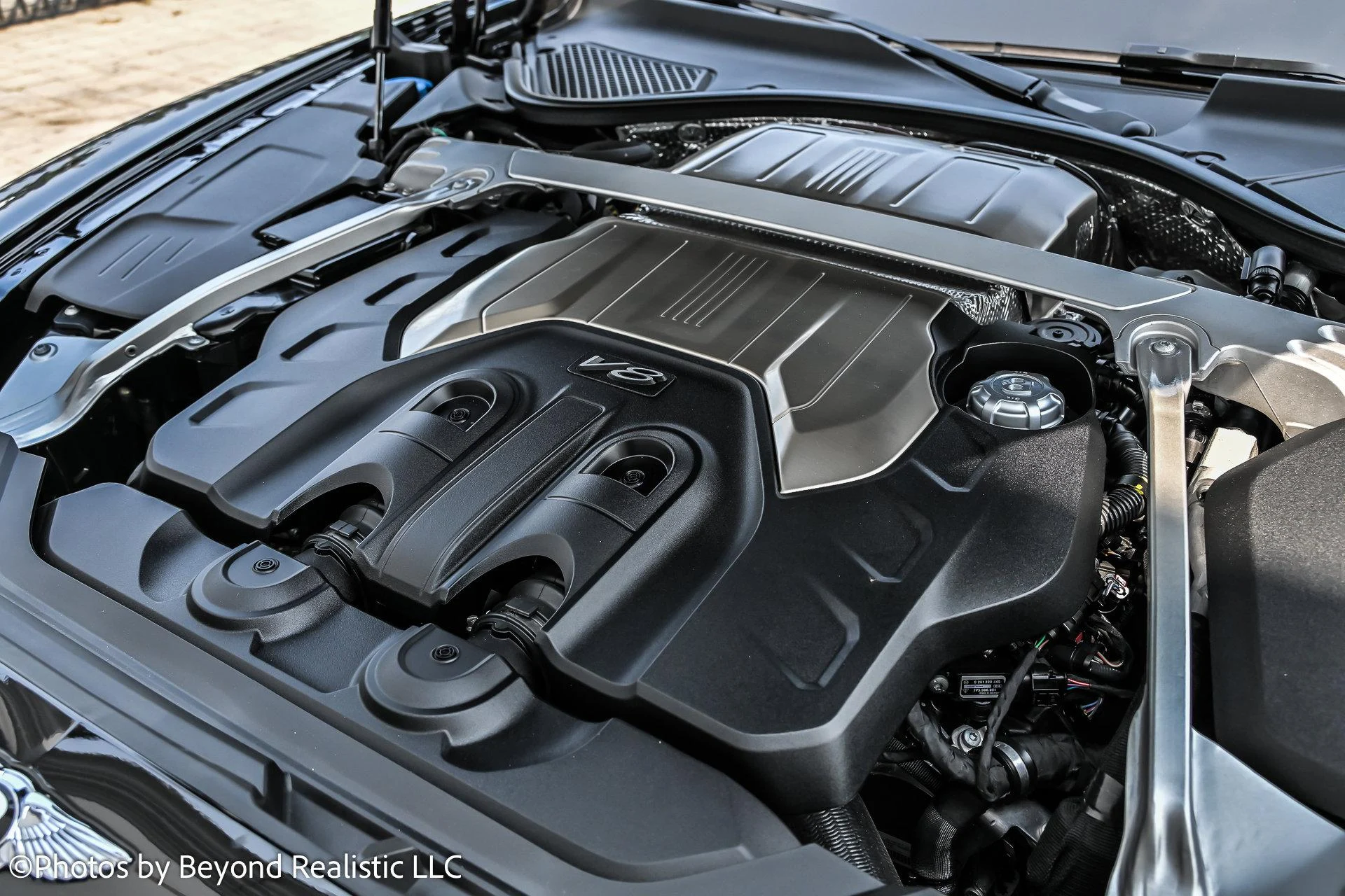 mph019_4214623370_Used_2024_Bentley_Flying_Spur_Edition_8_1754380808_49f7204f71